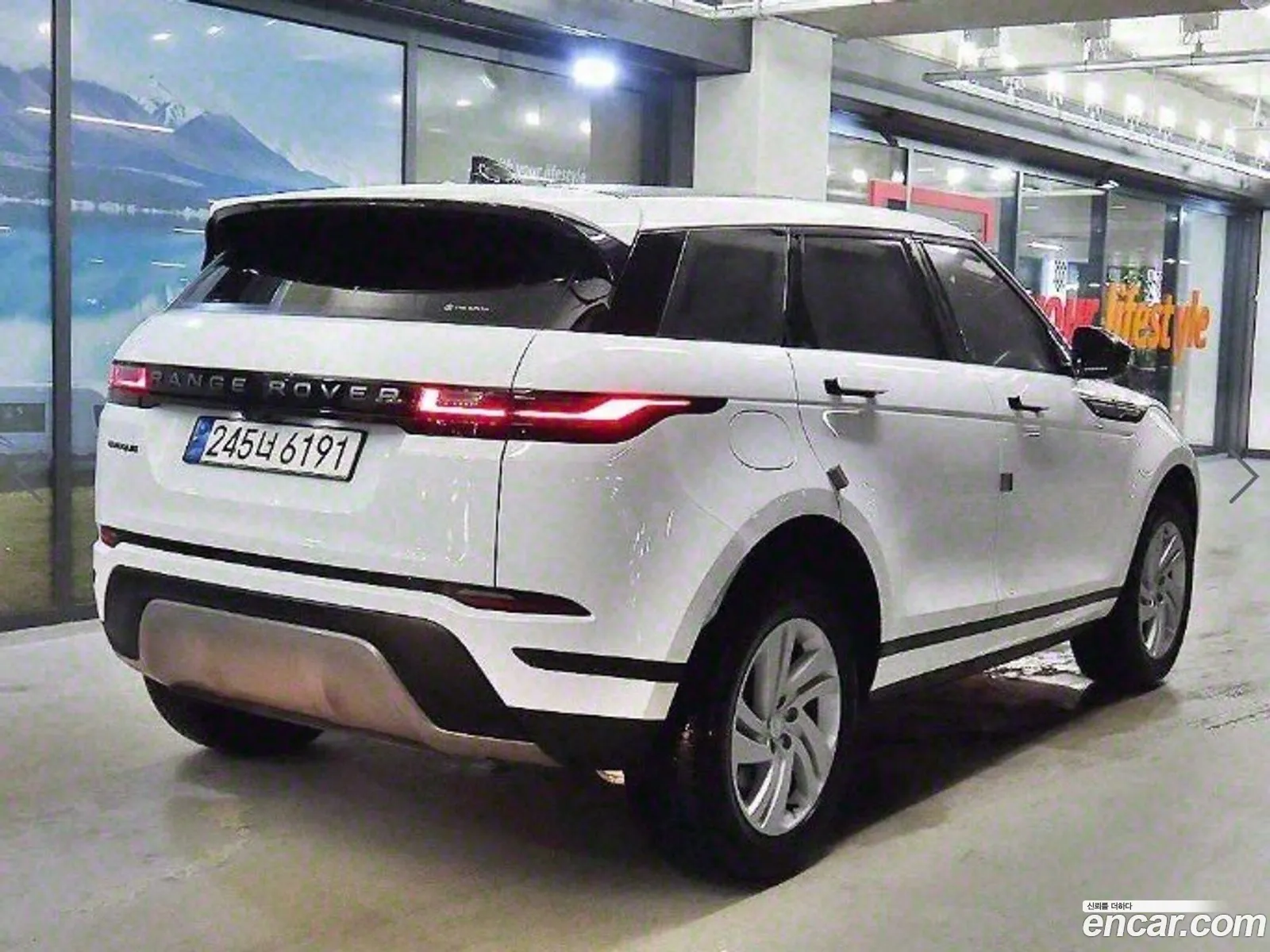 Land Rover Range Rover Evoque 2Nd Generation P250 S - фотография 4704893