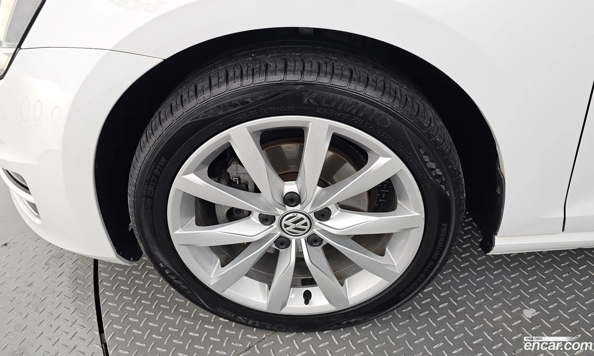 Volkswagen Golf 7Th Generation 20 Tdi - фотография 12100662