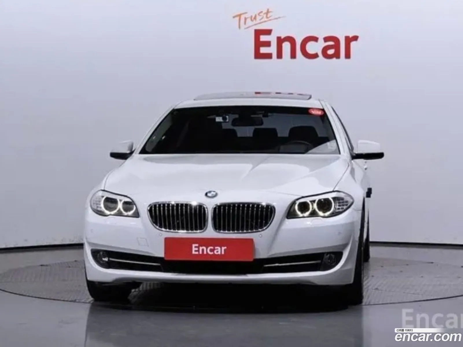 BMW 5 Series F10 528I - фотография 15413684