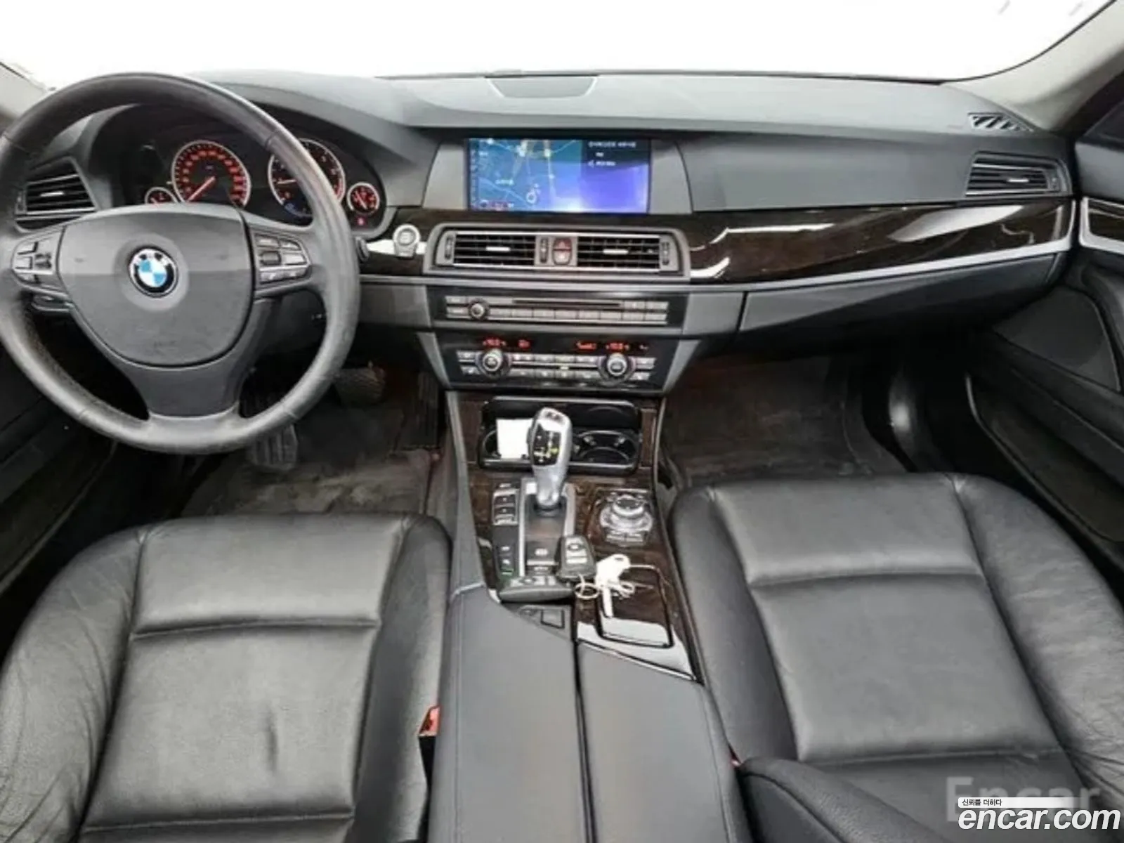 BMW 5 Series F10 528I - фотография 15413685