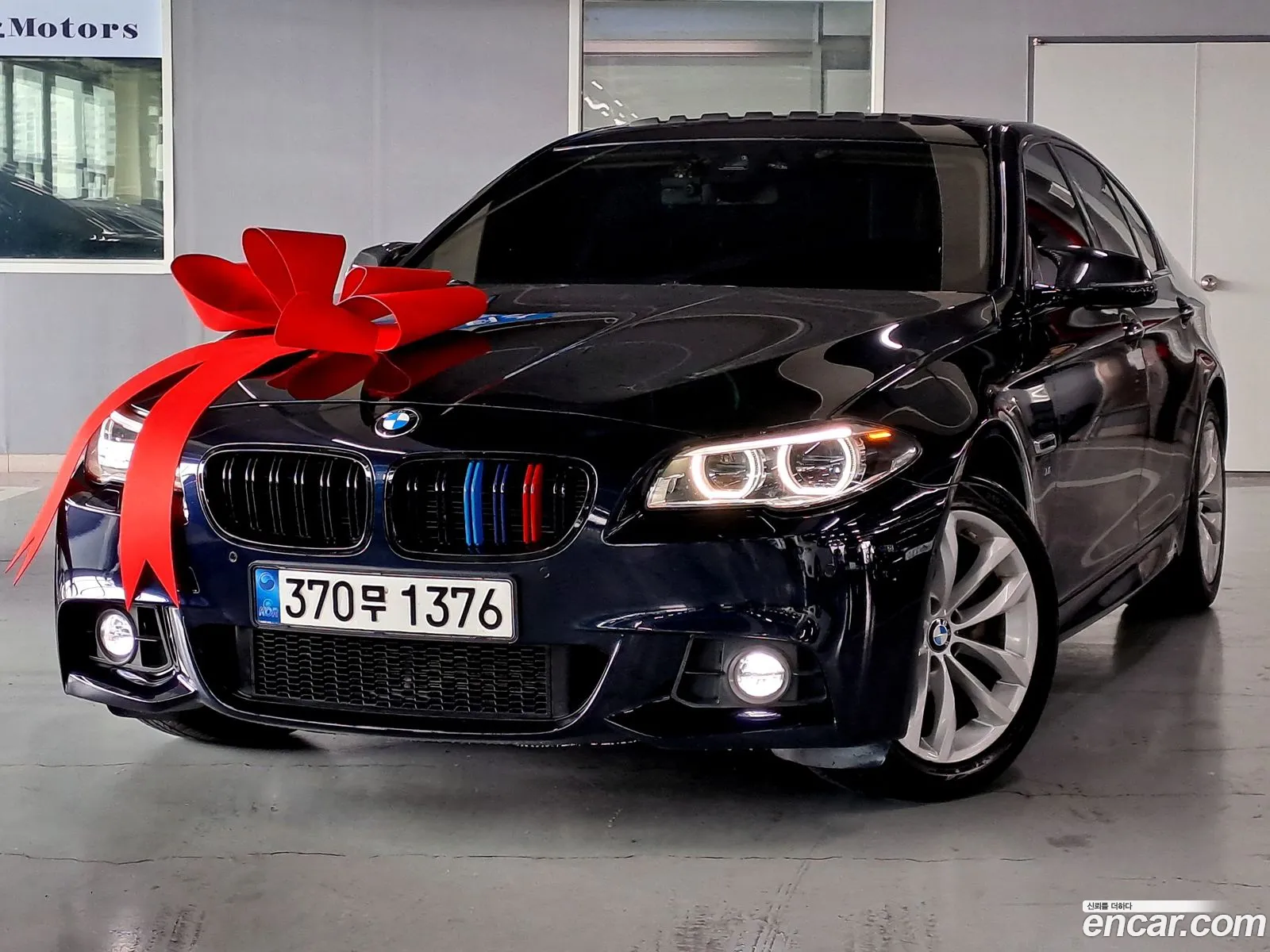 BMW 5 Series F10 520D xDrive M Aerodynamics - фотография 15413674