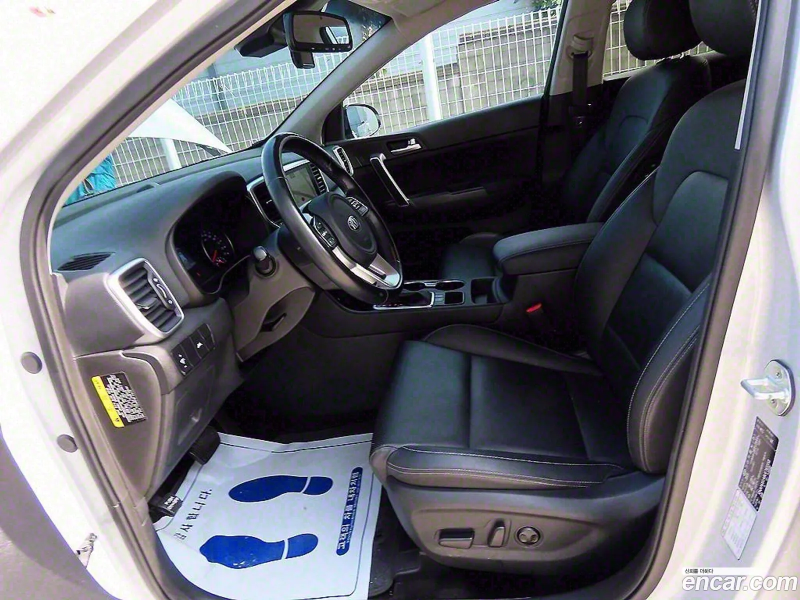 Kia Sportage The Bold Gasoline 20 2Wd Prestige - фотография 1730466