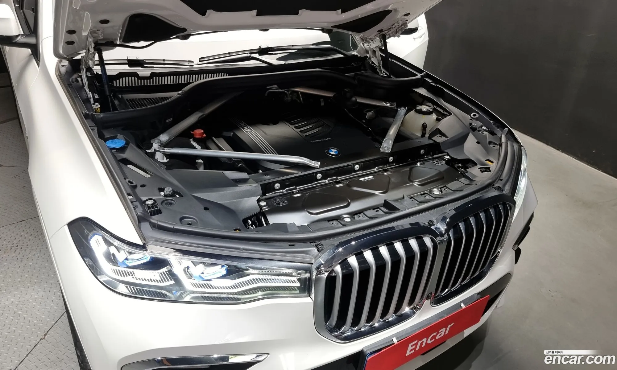 BMW X7 G07 ​​xDrive 40I M Sports 6-Seater - фотография 15413701