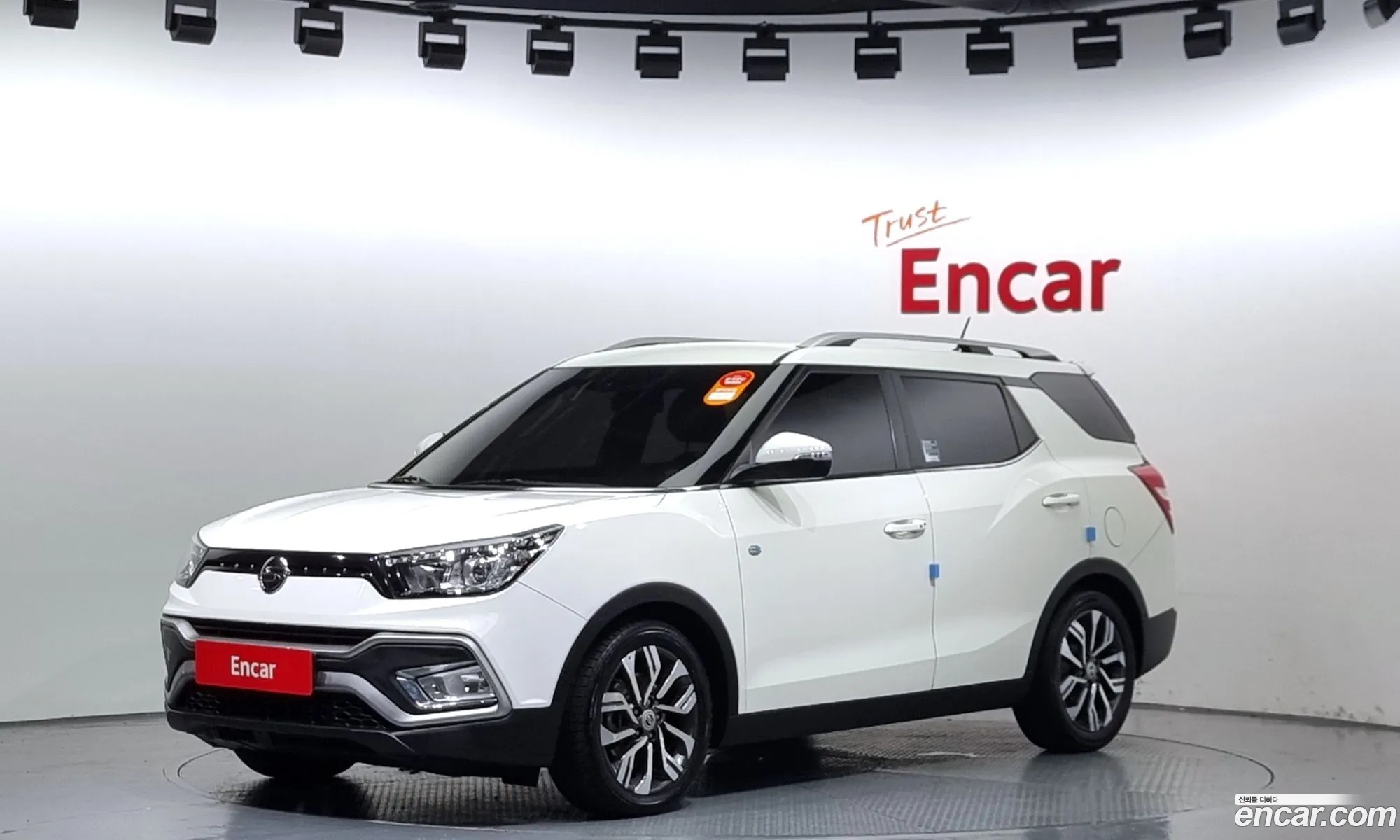 Kg Mobility Ssangyong Tivoli Air Diesel Ix 2Wd - фотография 7982935