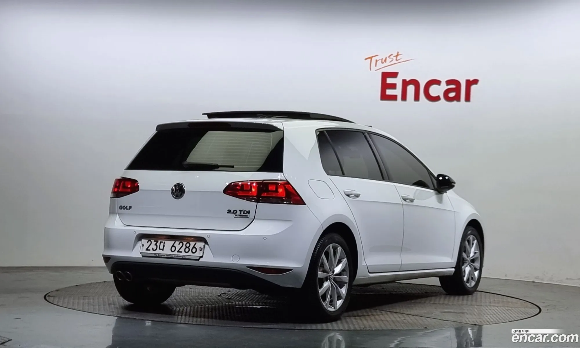 Volkswagen Golf 7Th Generation 20 Tdi - фотография 12055478