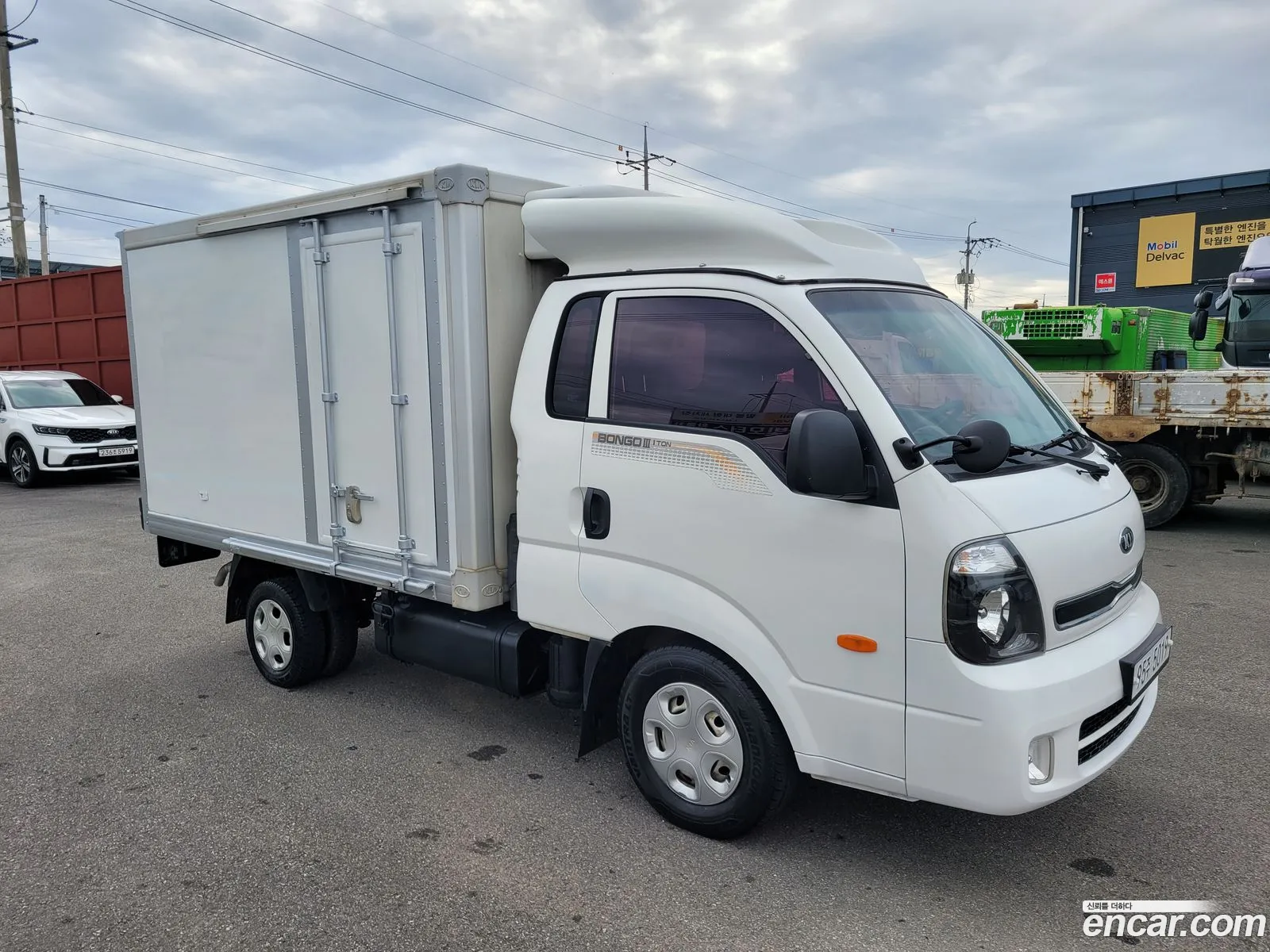 Kia Asia Bongo Iii Refrigerated Tower 1 Ton King Cab Crdi - фотография 1730491