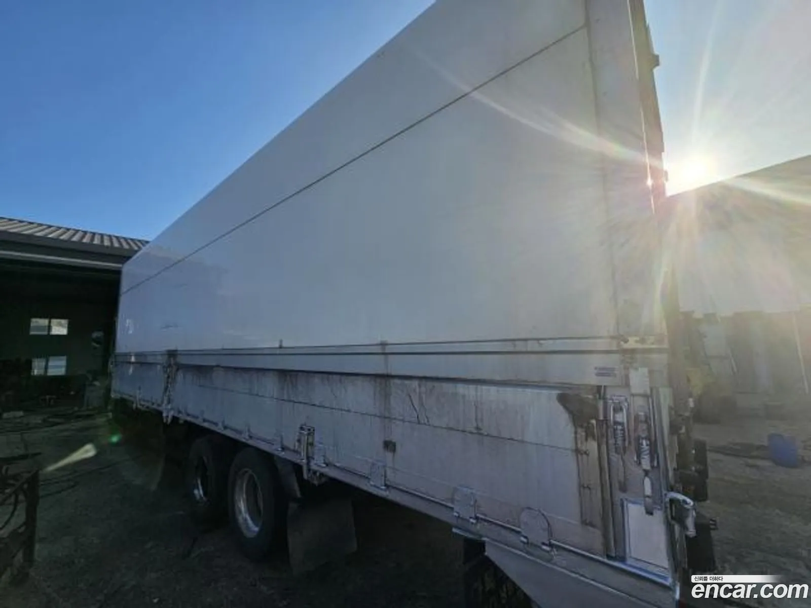 Prima Medium Truck Wing Body 65 Ton Royal - фотография 3334005