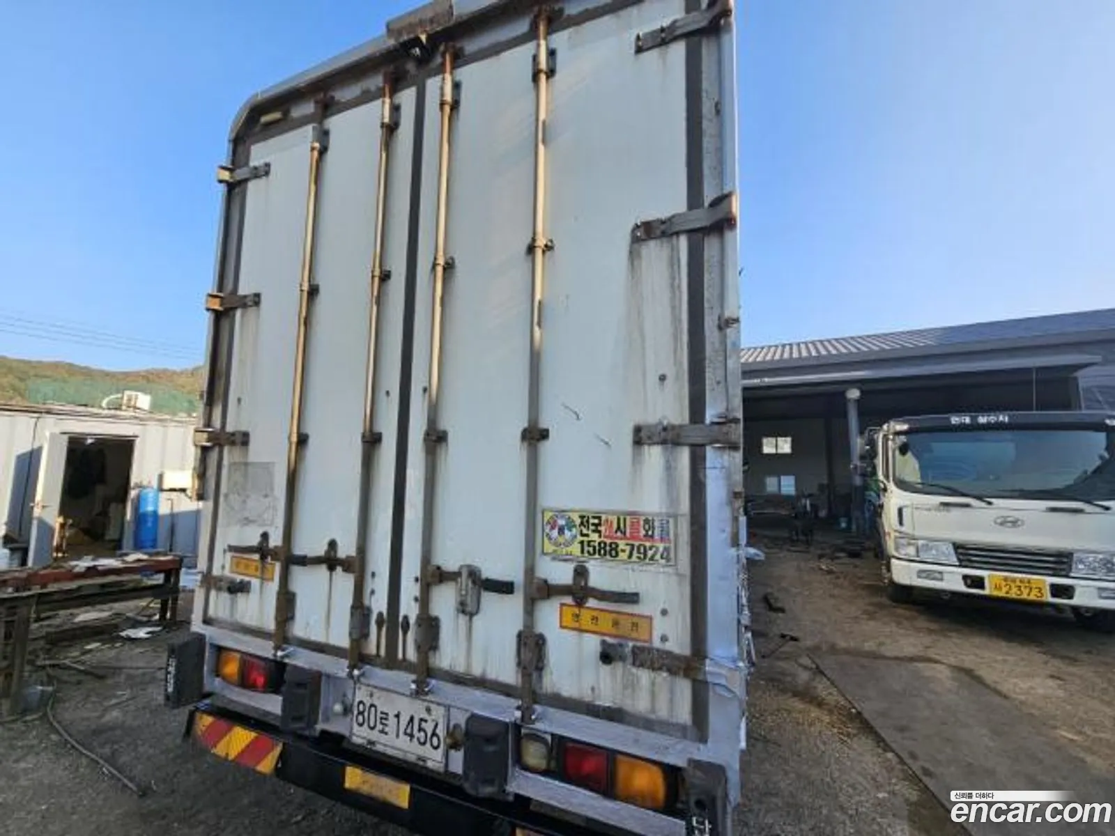 Prima Medium Truck Wing Body 65 Ton Royal - фотография 3334002