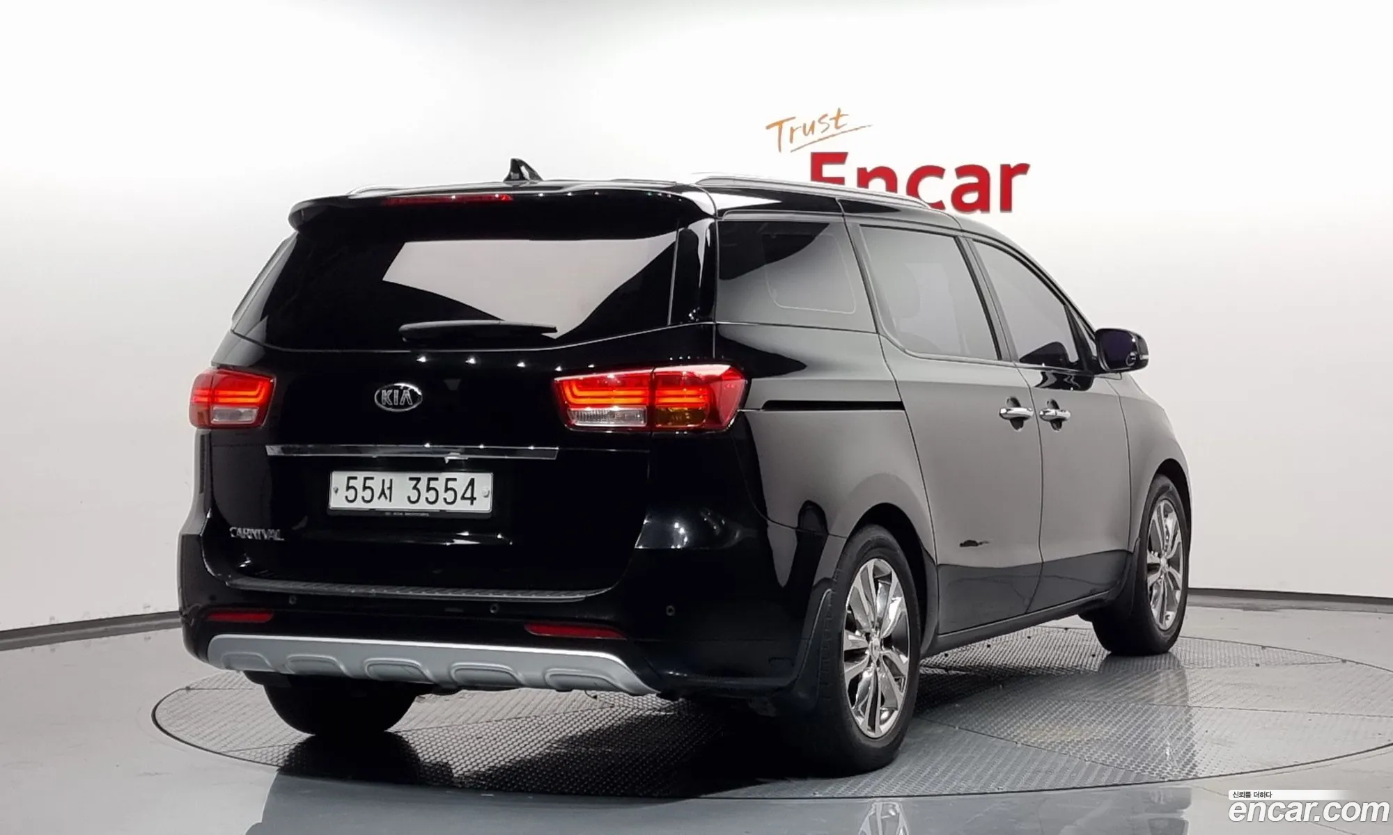Kia All New Carnival 9-Seater Prestige - фотография 1736843