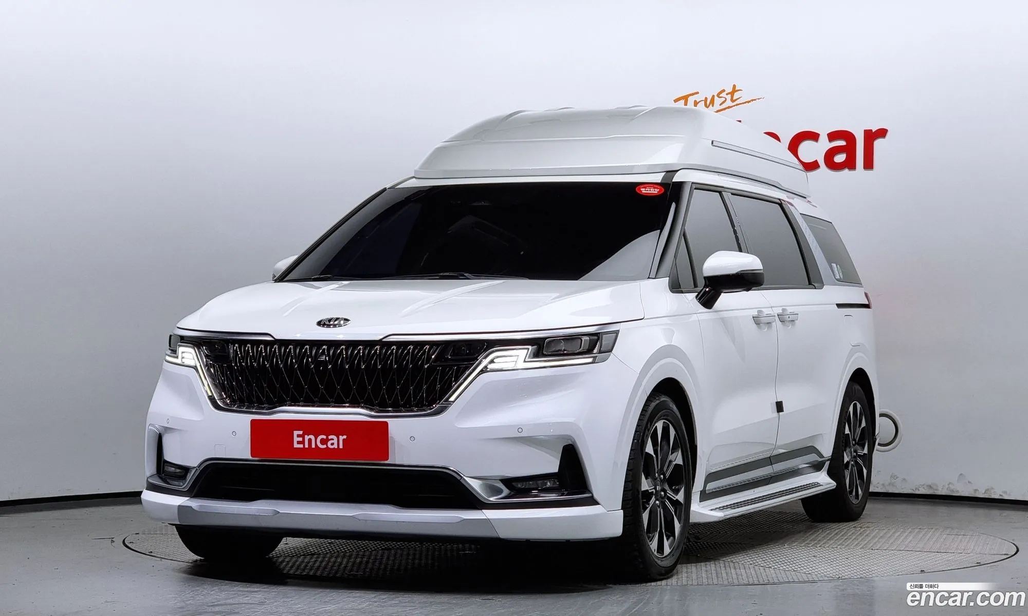 Kia Carnival Gasoline 9-Seater Hi-Limousine 2021 - фотография 11120666