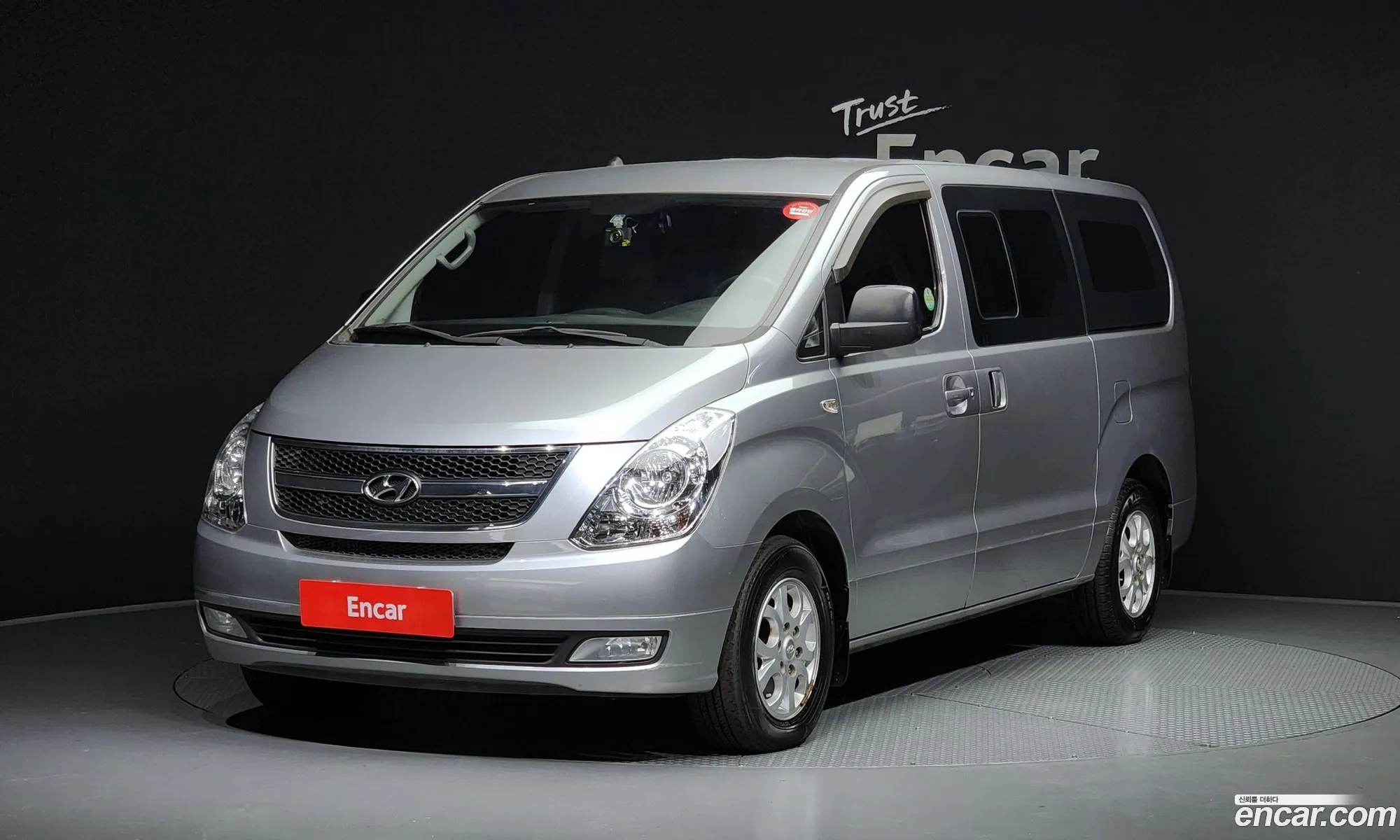 Grand Starex 5 -Seater Van Cvx Premium - фотография 15808042