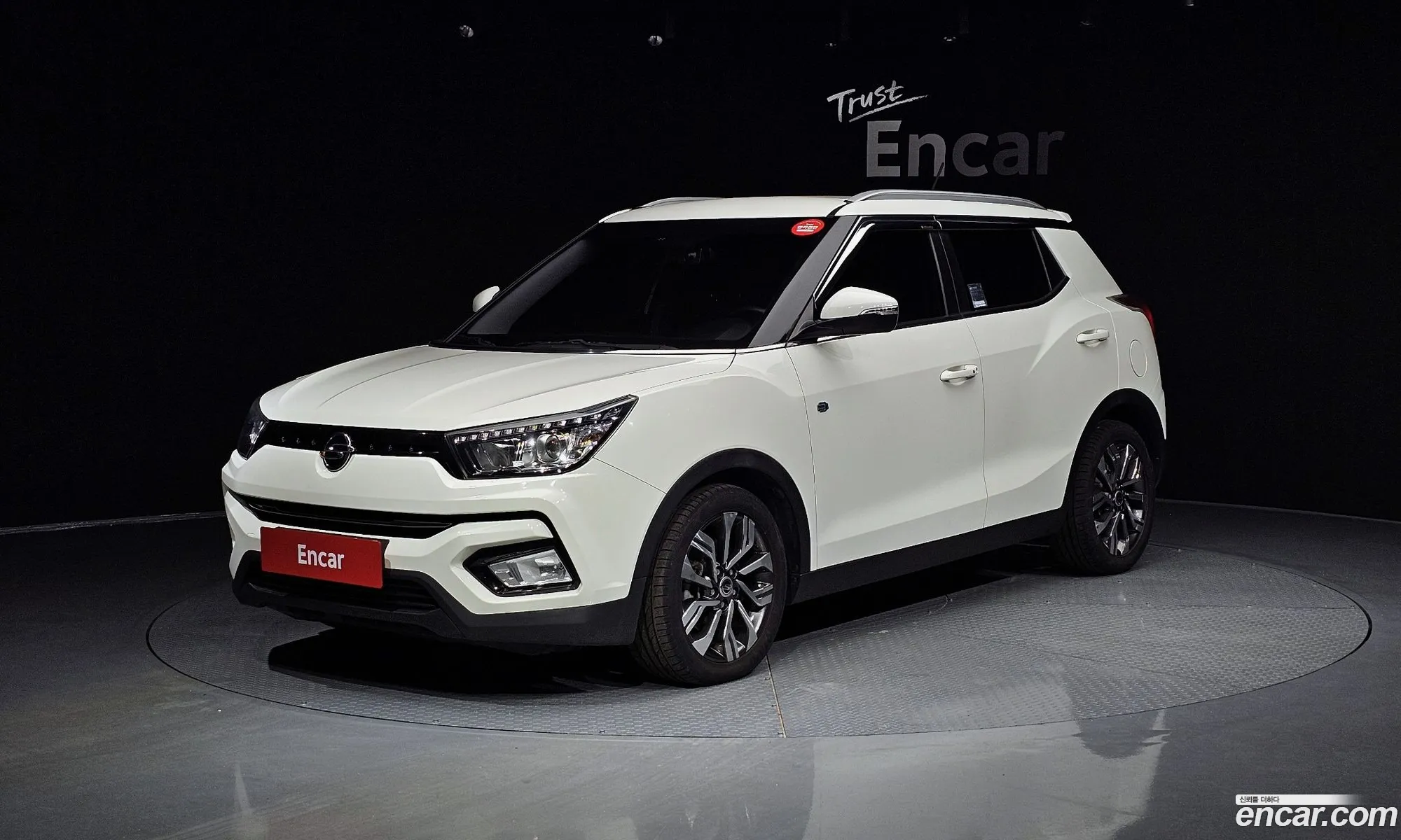 Ssangyong Tivoli Diesel Vx 4Wd 2019 - фотография 15443867