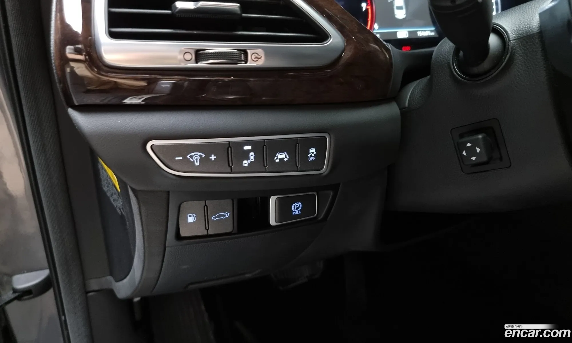 Eq900 33 T-Gdi Awd Premium Luxury - фотография 11189125