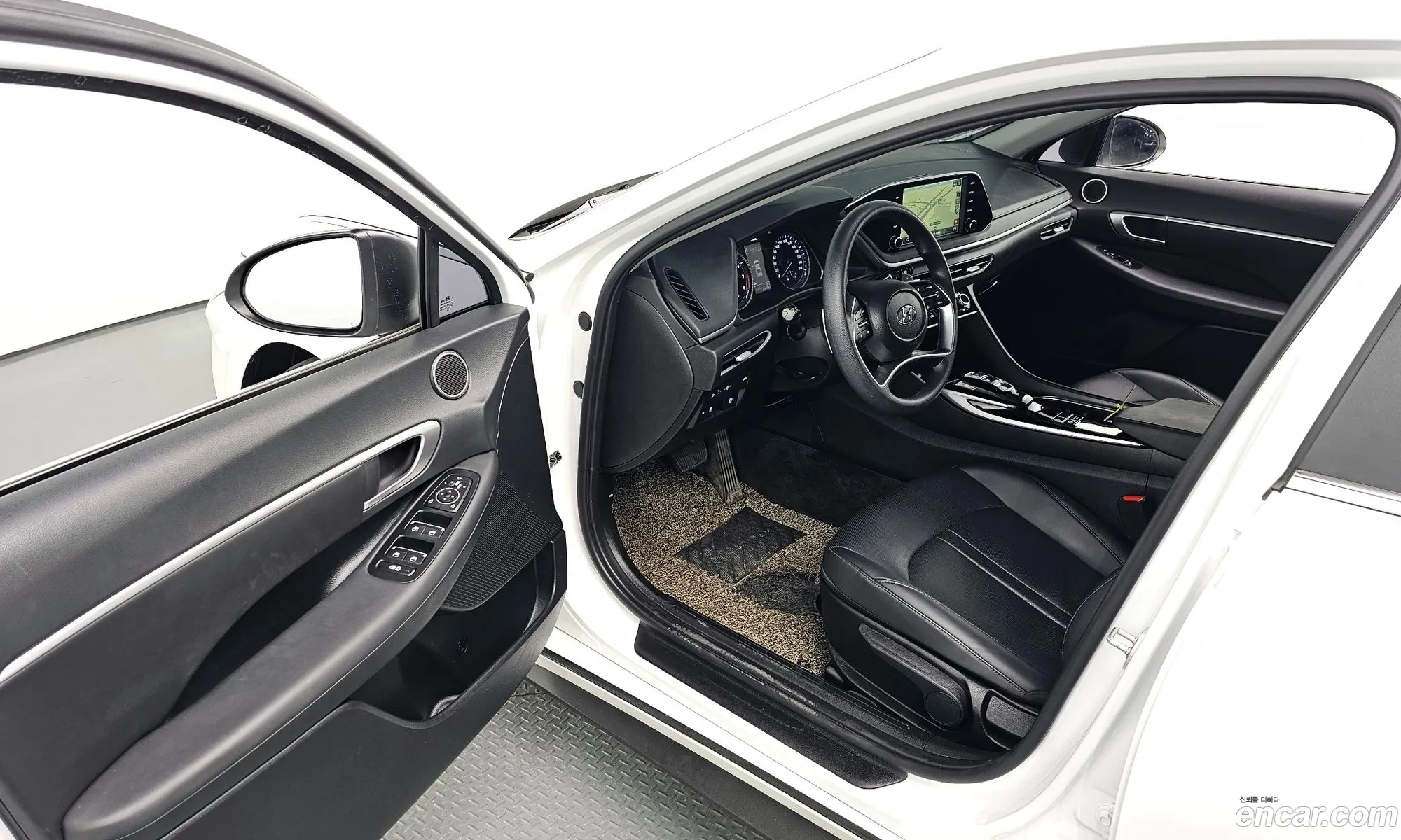 Sonata Dn8 20 Lpg For Rental Style - фотография 14390110