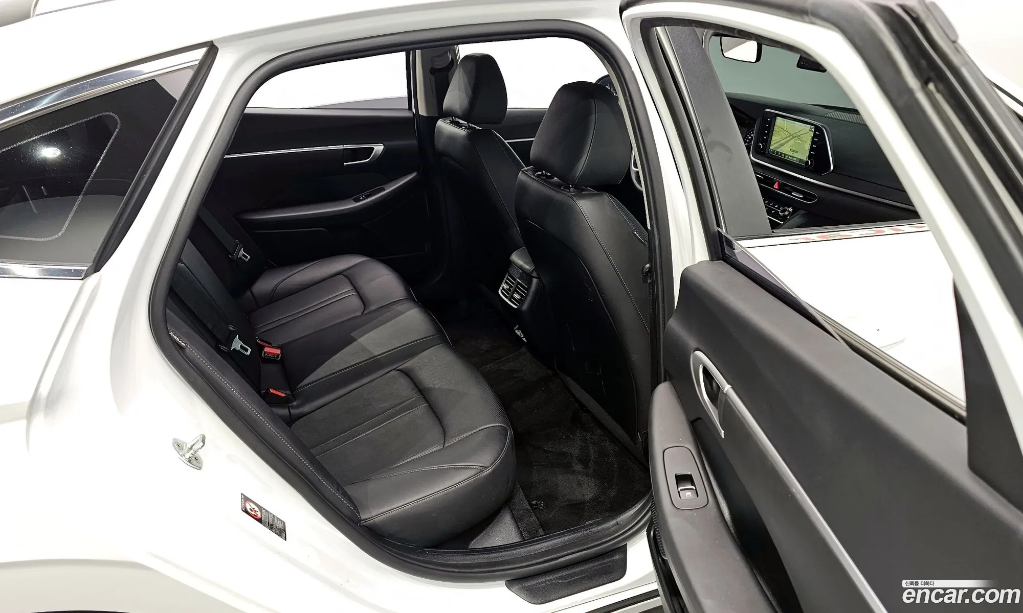 Sonata Dn8 20 Lpg For Rental Style - фотография 14390107