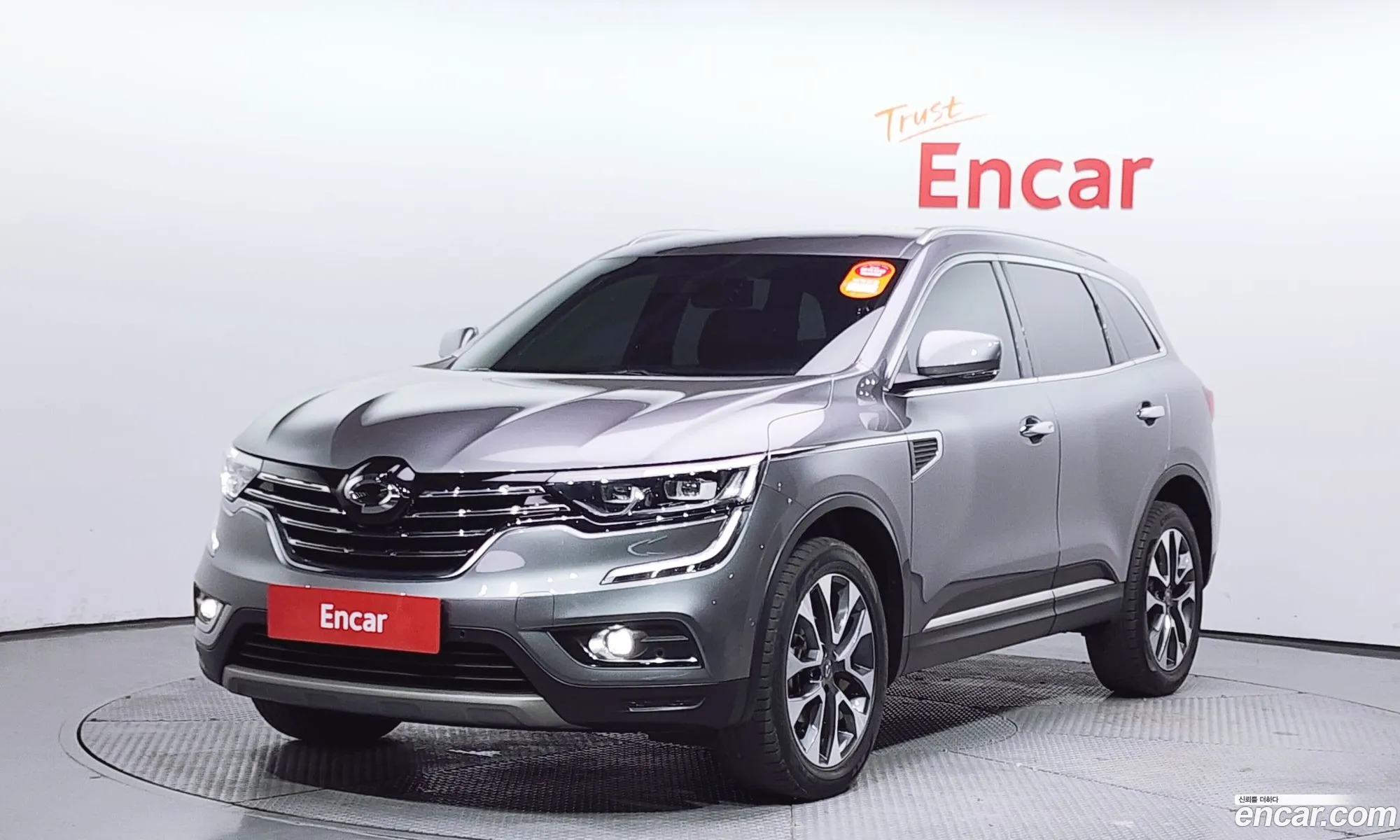 Renault Samsung Qm6 Gasoline 2Wd Re Signature 2018 - фотография 3644098