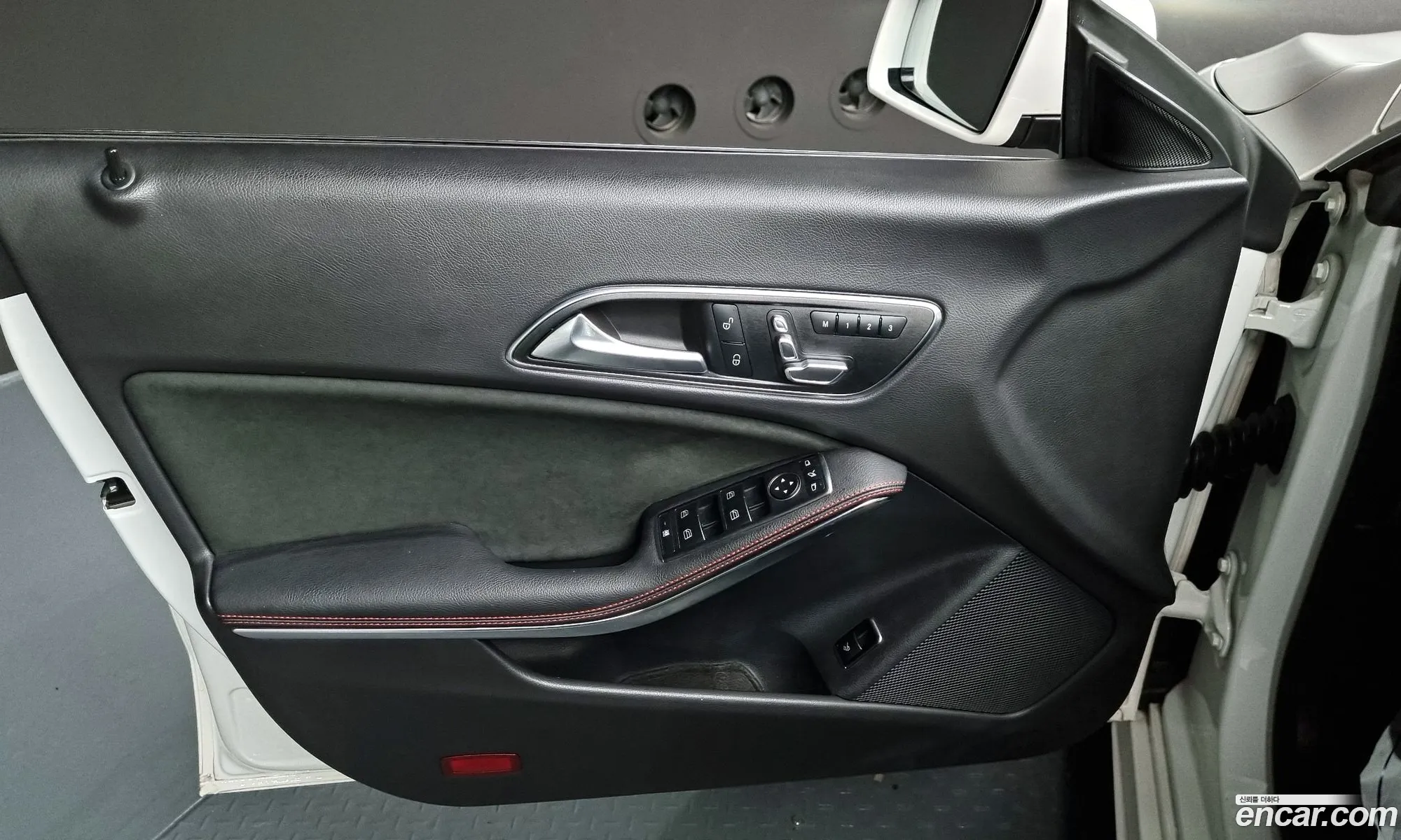 Cla-Class C117 Cla220 Amg Line - фотография 1238139