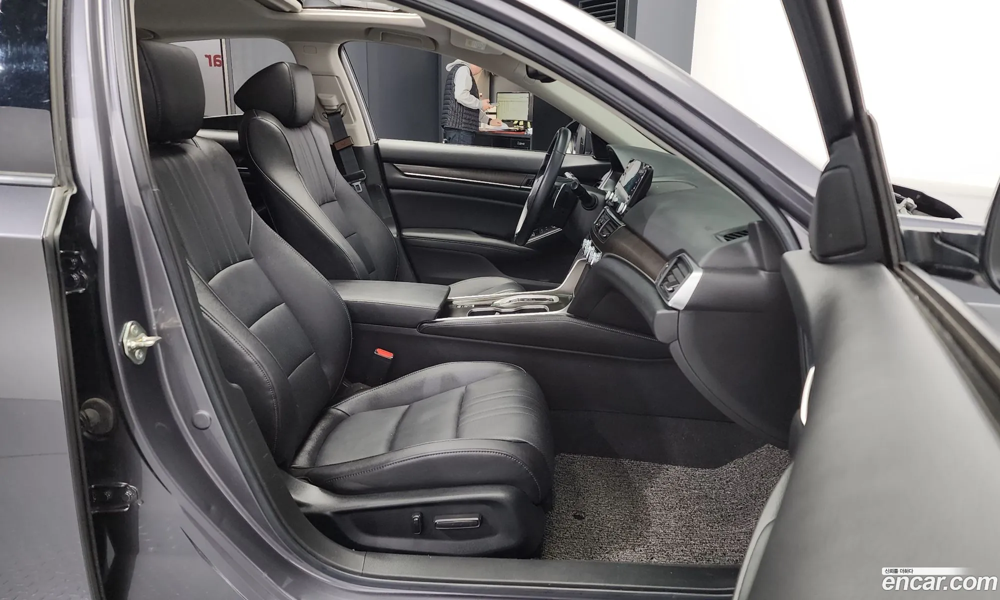 Korex Auto Trade - фотография 2035910