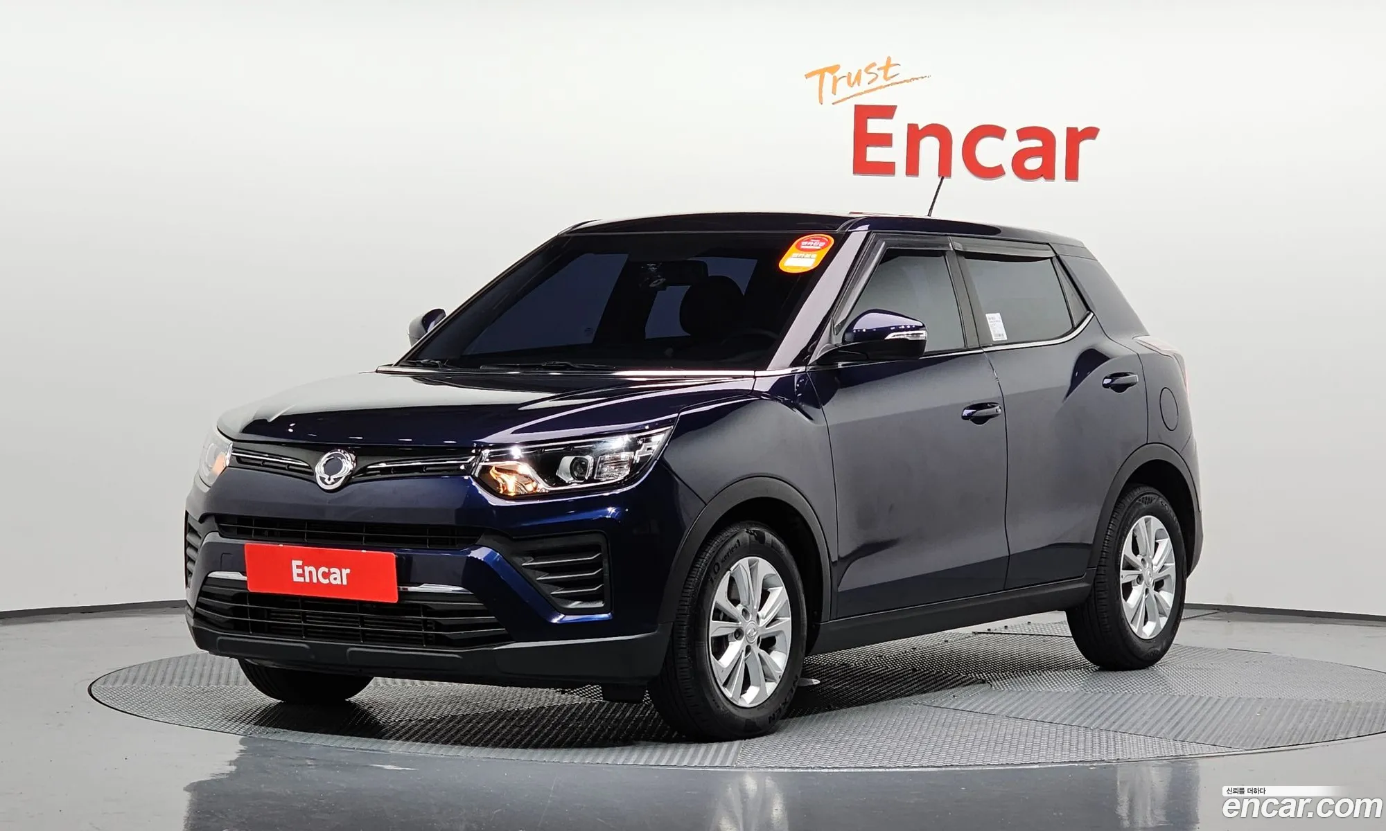Berry New Tivoli Gasoline 15 2Wd V1 - фотография 15681633