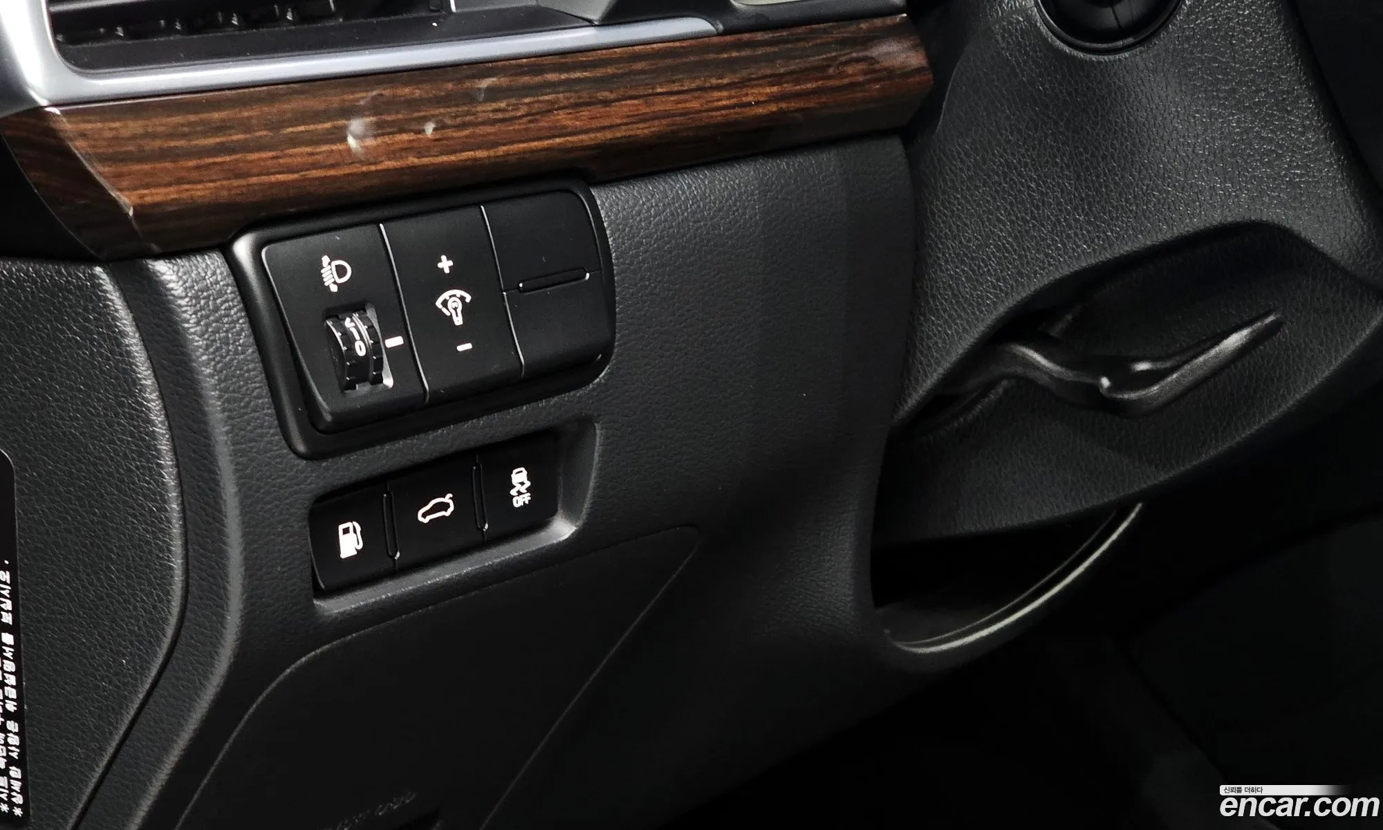 All New K7 30 Lpi Luxury Rent -A -Car - фотография 18128693