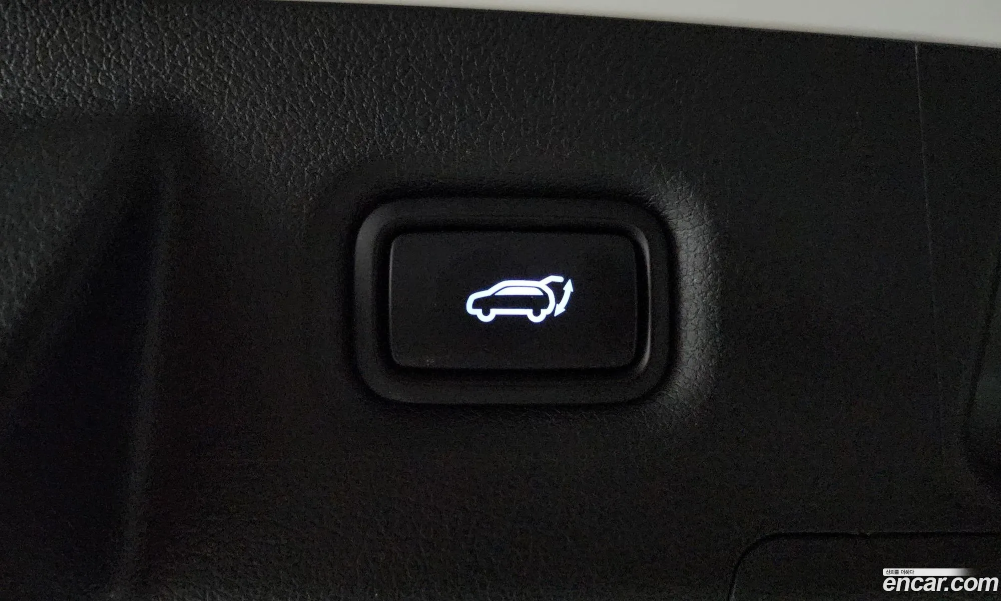 The New Santa Fe Gasoline 25T 2Wd Prestige - фотография 17849585