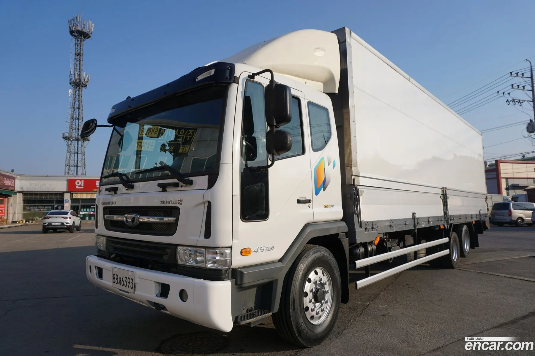 Nobus Medium Truck Wing Body 45 Ton Royal - фотография 3512796