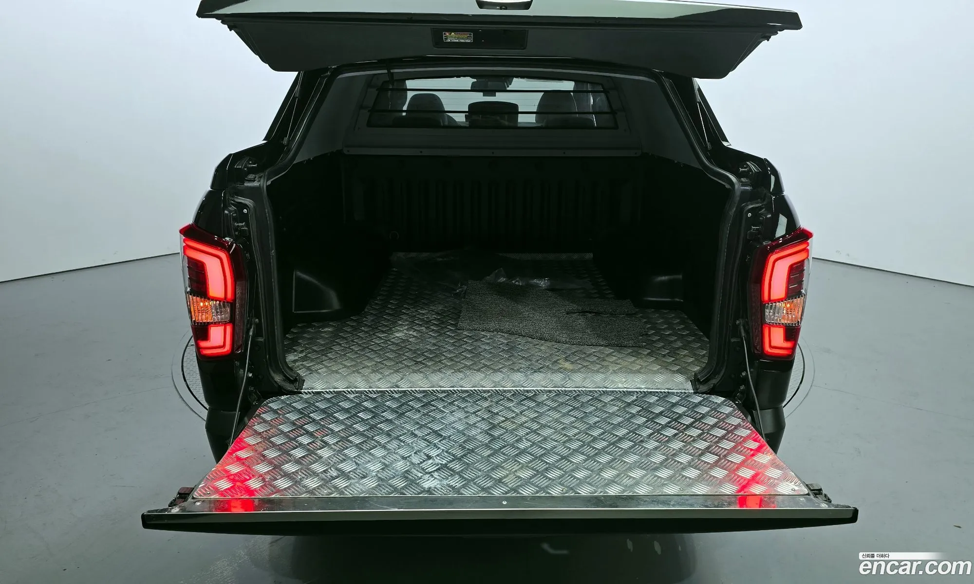The New Rexton Sports Khan 22 4Wd Prestige - фотография 16626903