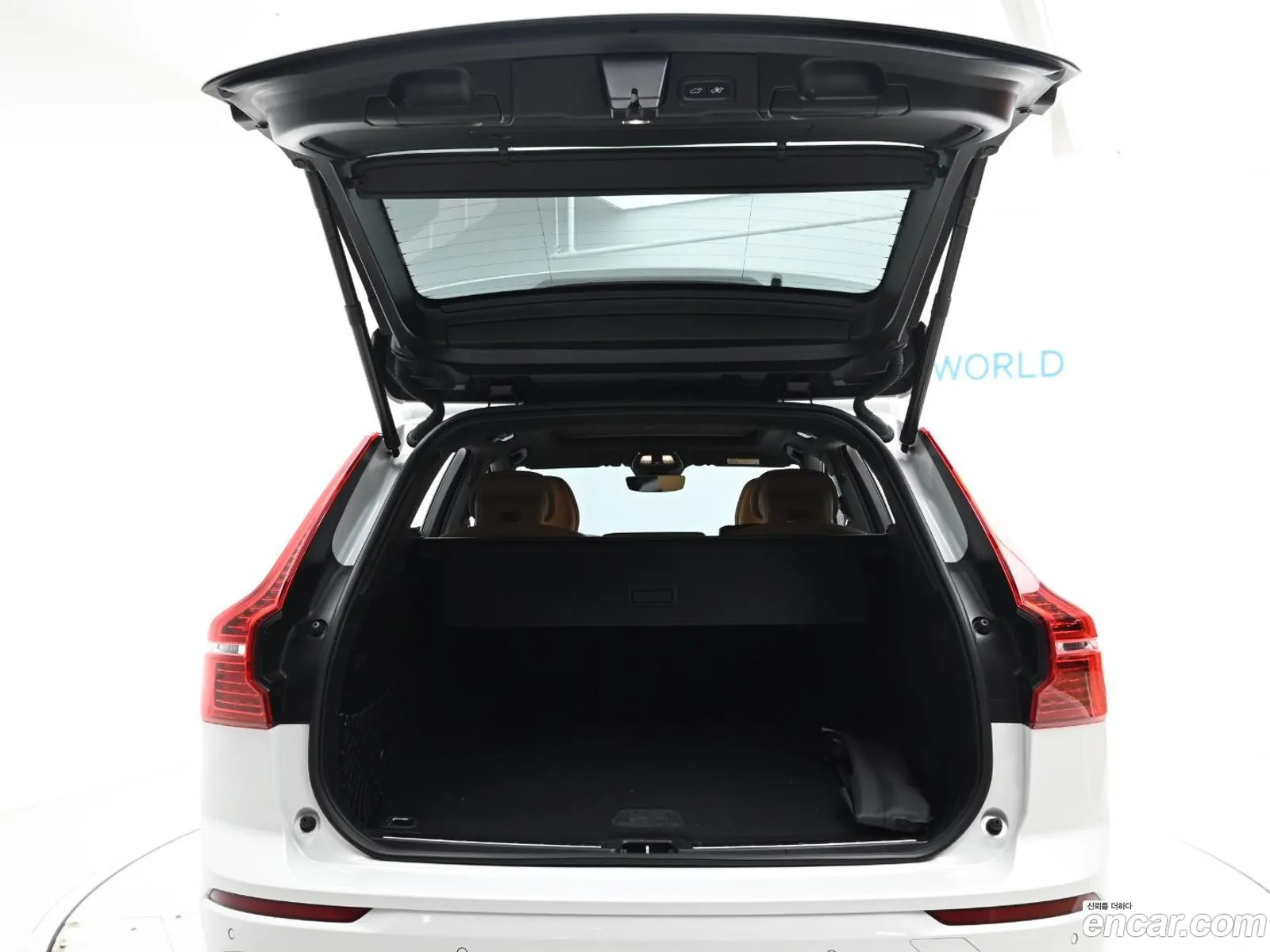 Xc60 2Nd Generation B5 Ultimate Bright - фотография 3642718