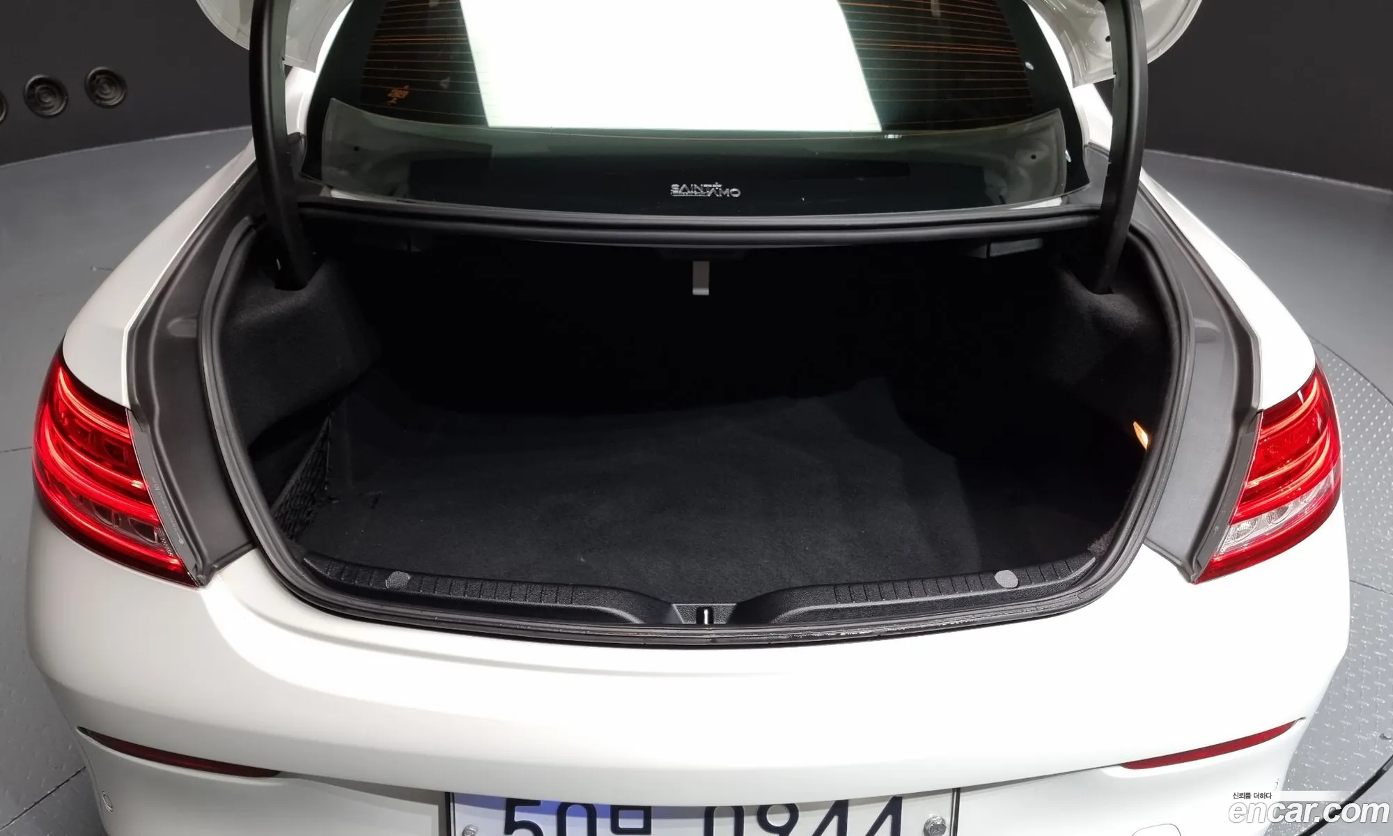 C-Class W205 C200 Coupe - фотография 1243966