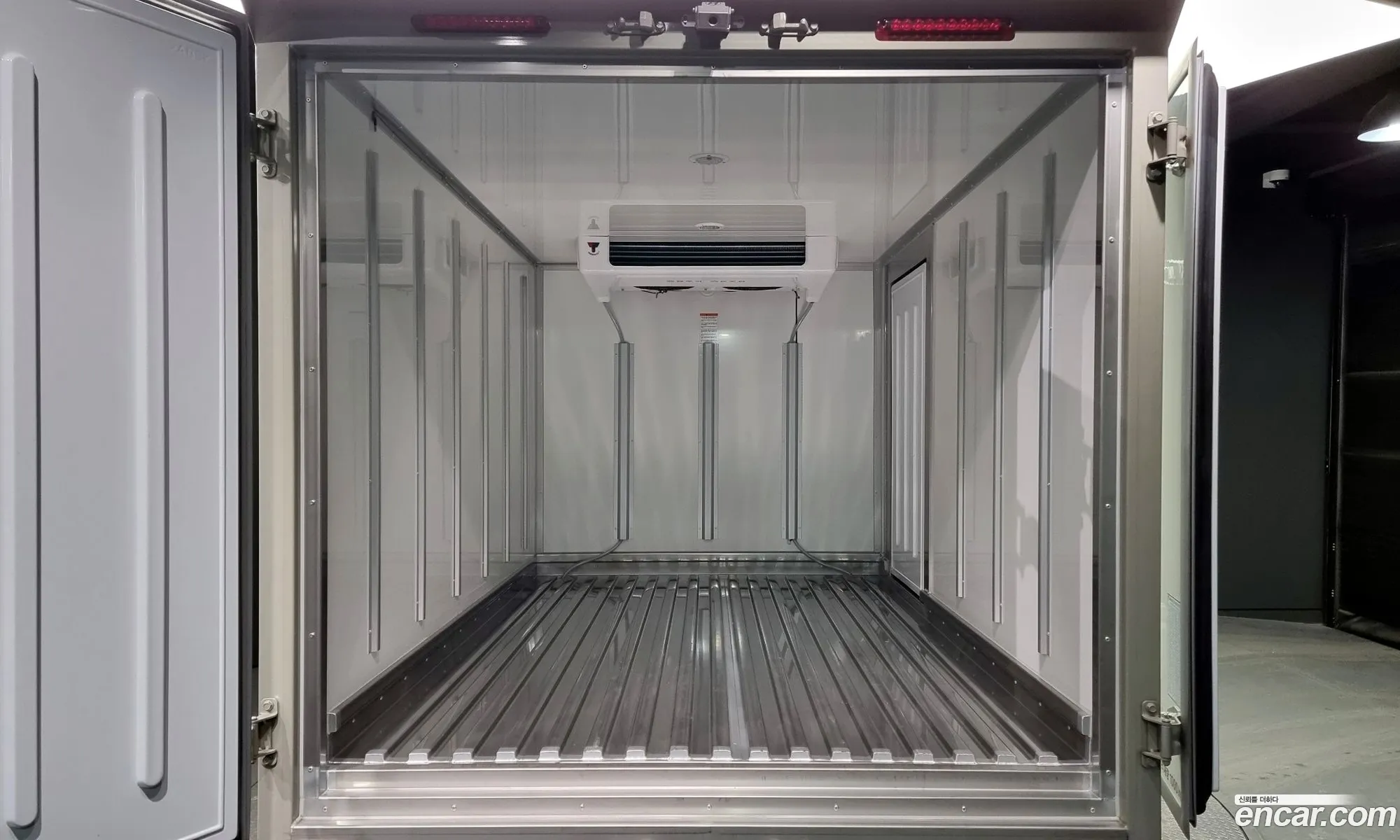 Porter Ⅱ Refrigeration Tower 1 Ton Super Cap Crdi - фотография 11349107