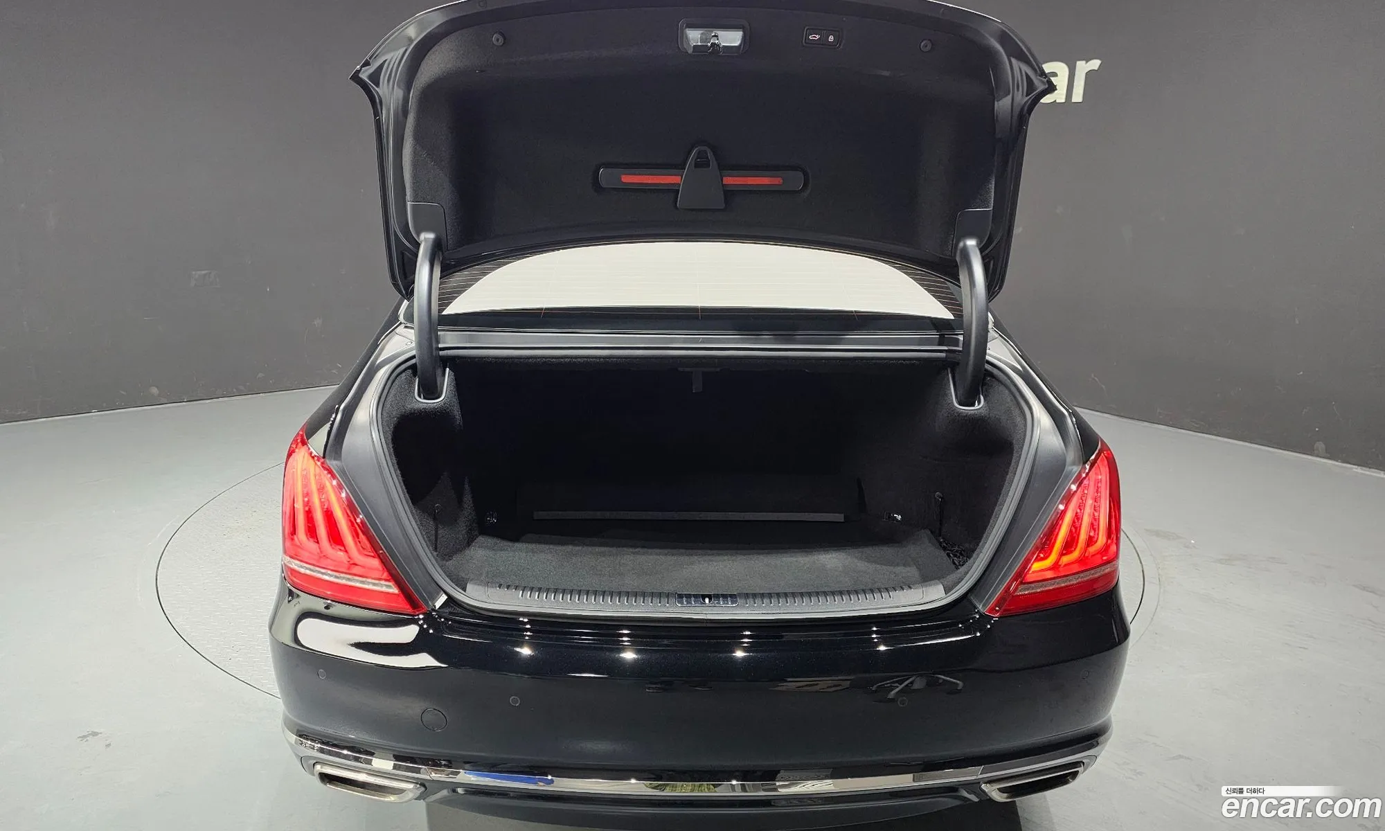 Eq900 38 Gdi Awd Premium Luxury - фотография 12821492