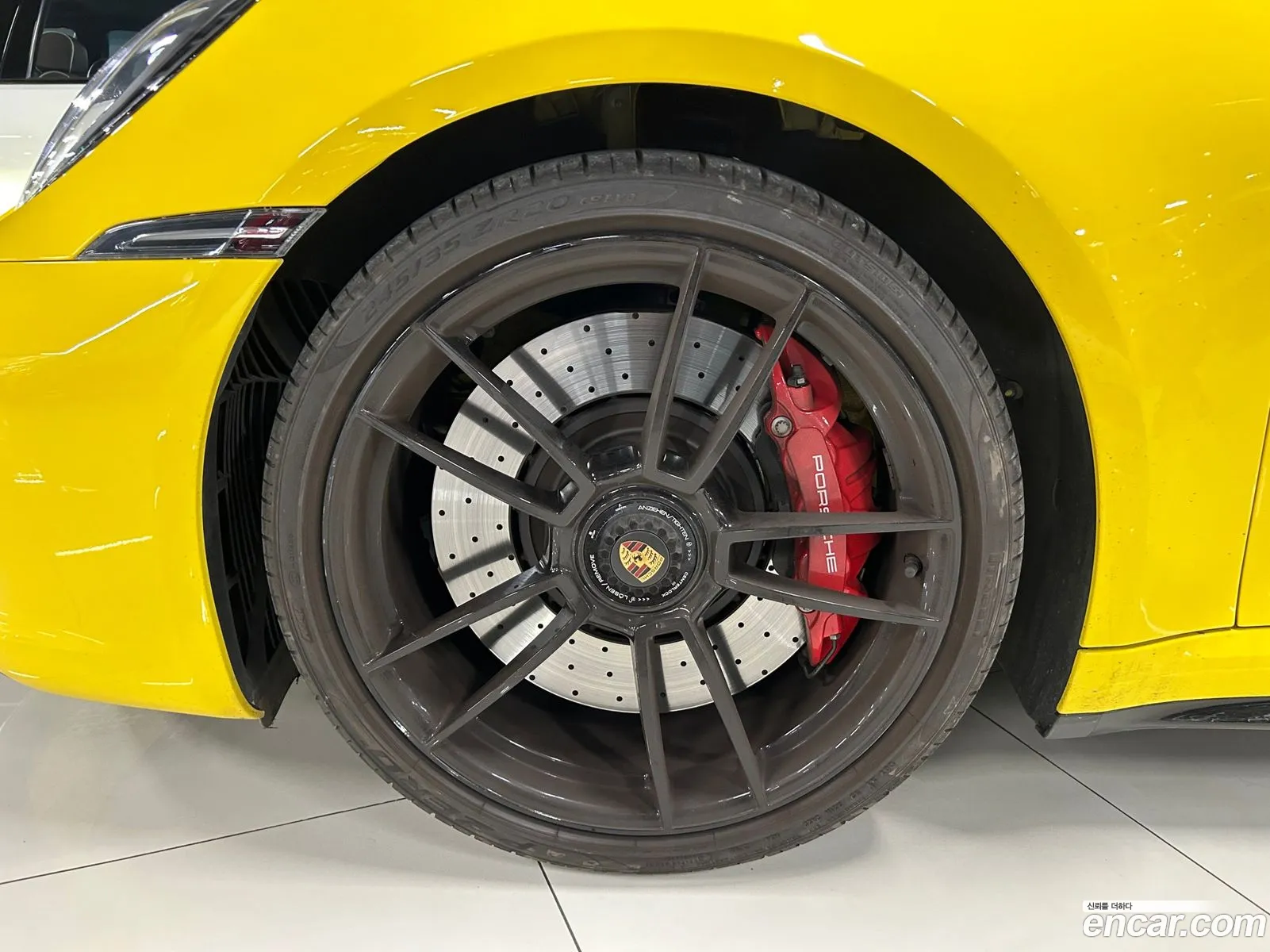 911 992 Targa 4 Gts - фотография 4458803