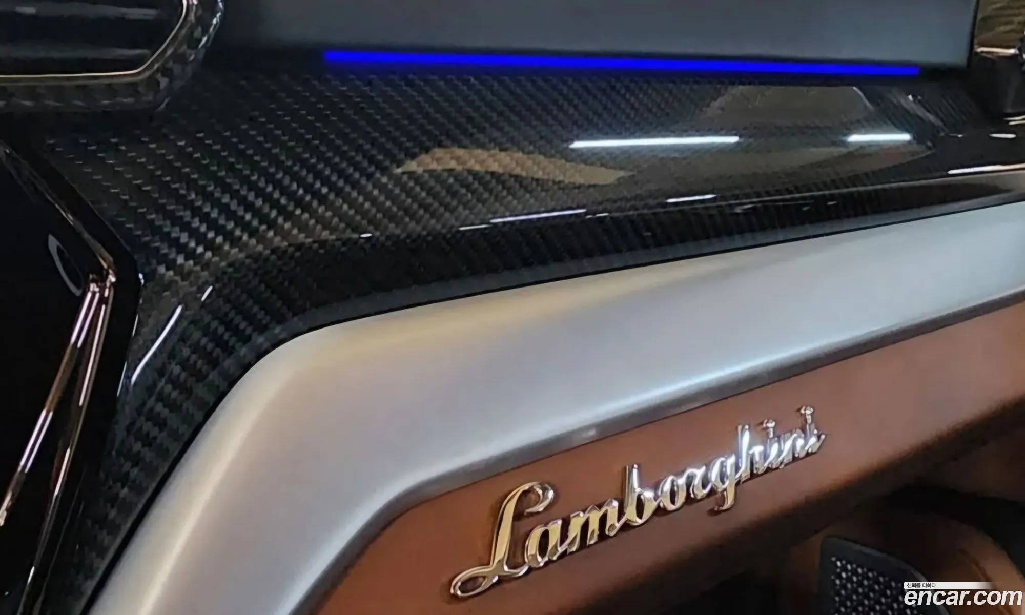 Urus 40 V8 - фотография 3544293