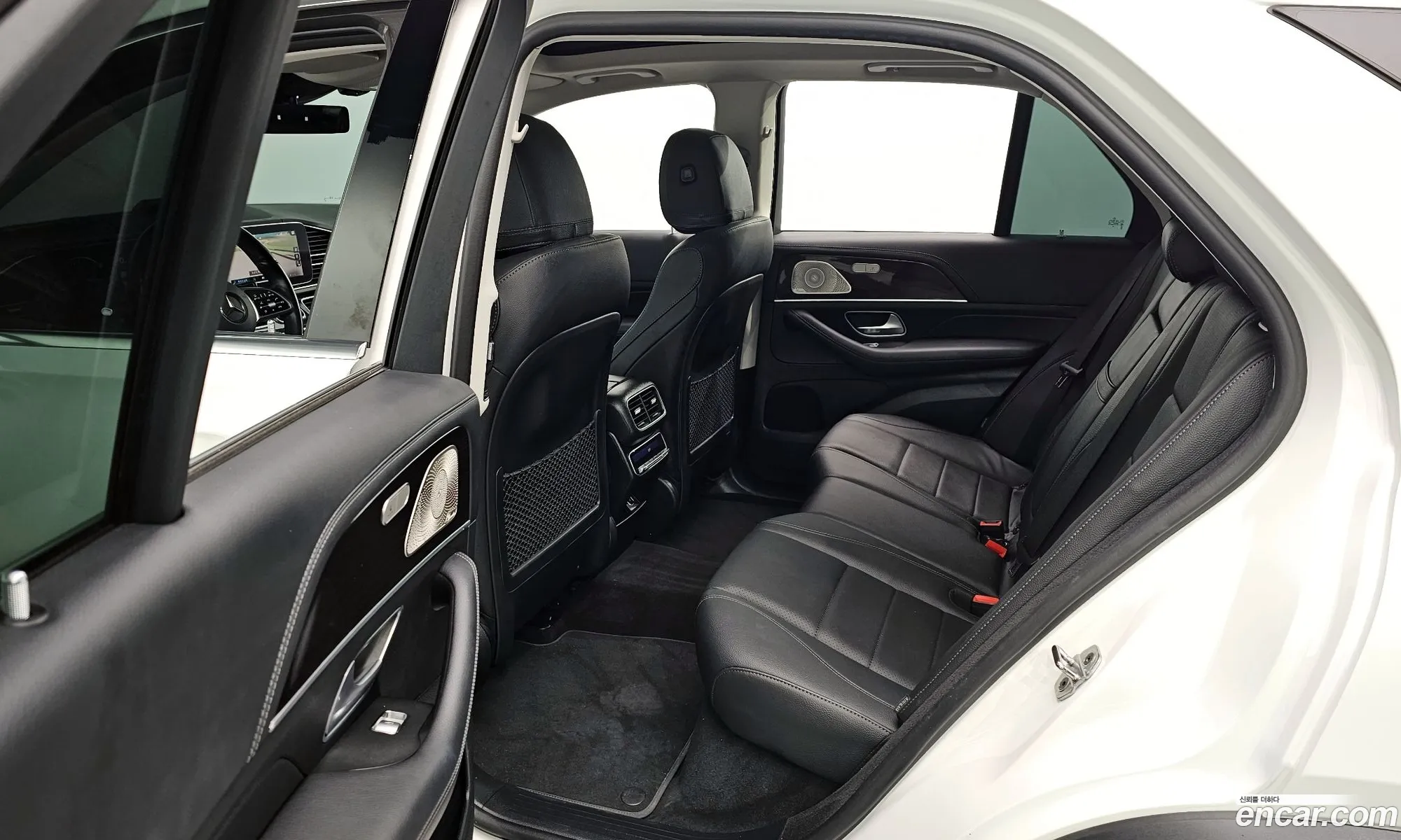Gle-Class W167 Gle300D 4Matic - фотография 12118755