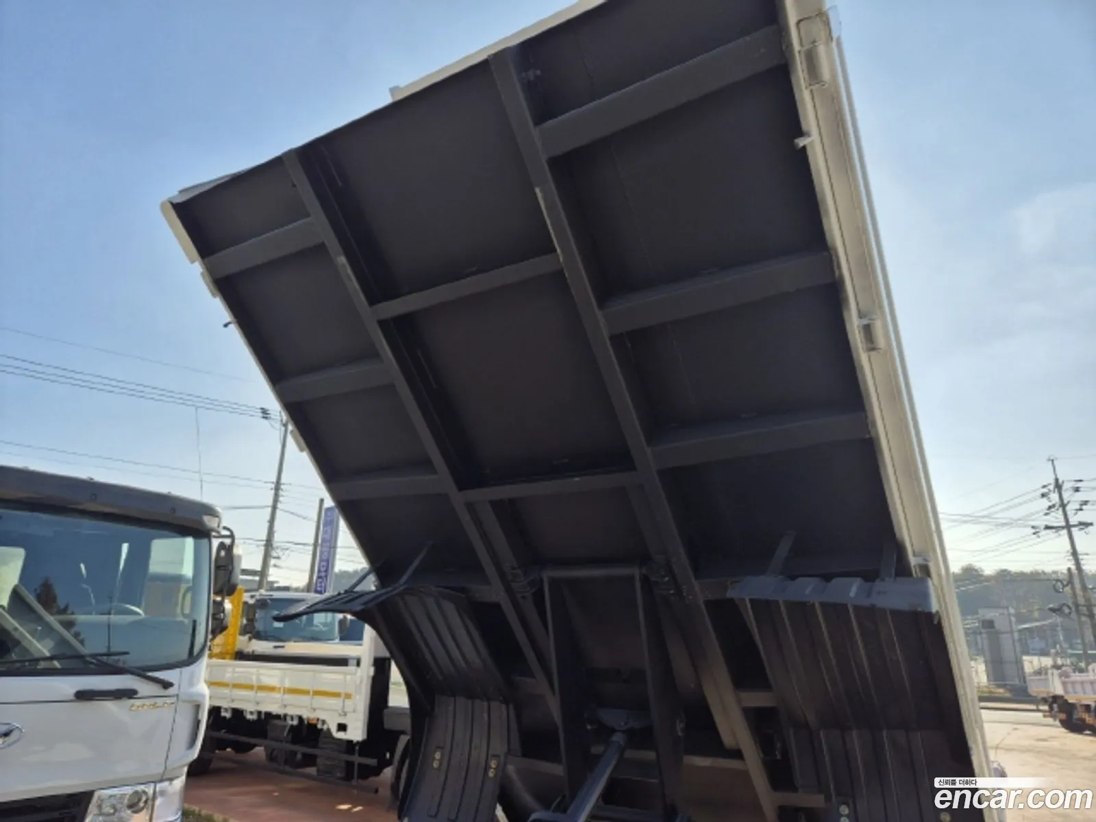 E-Mighty Dump 35 Ton Super Cap - фотография 11811955