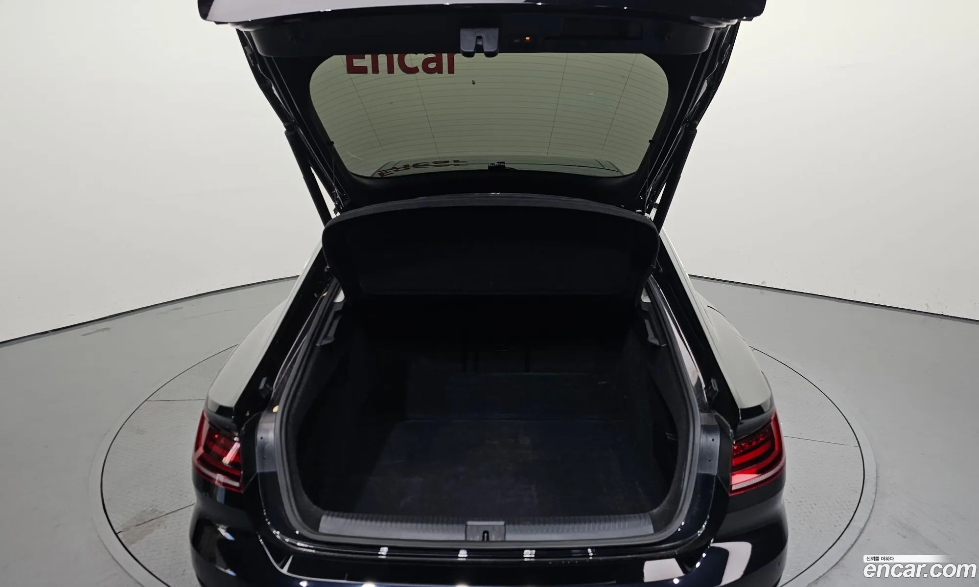Ateon 20 Tdi Premium - фотография 4801369
