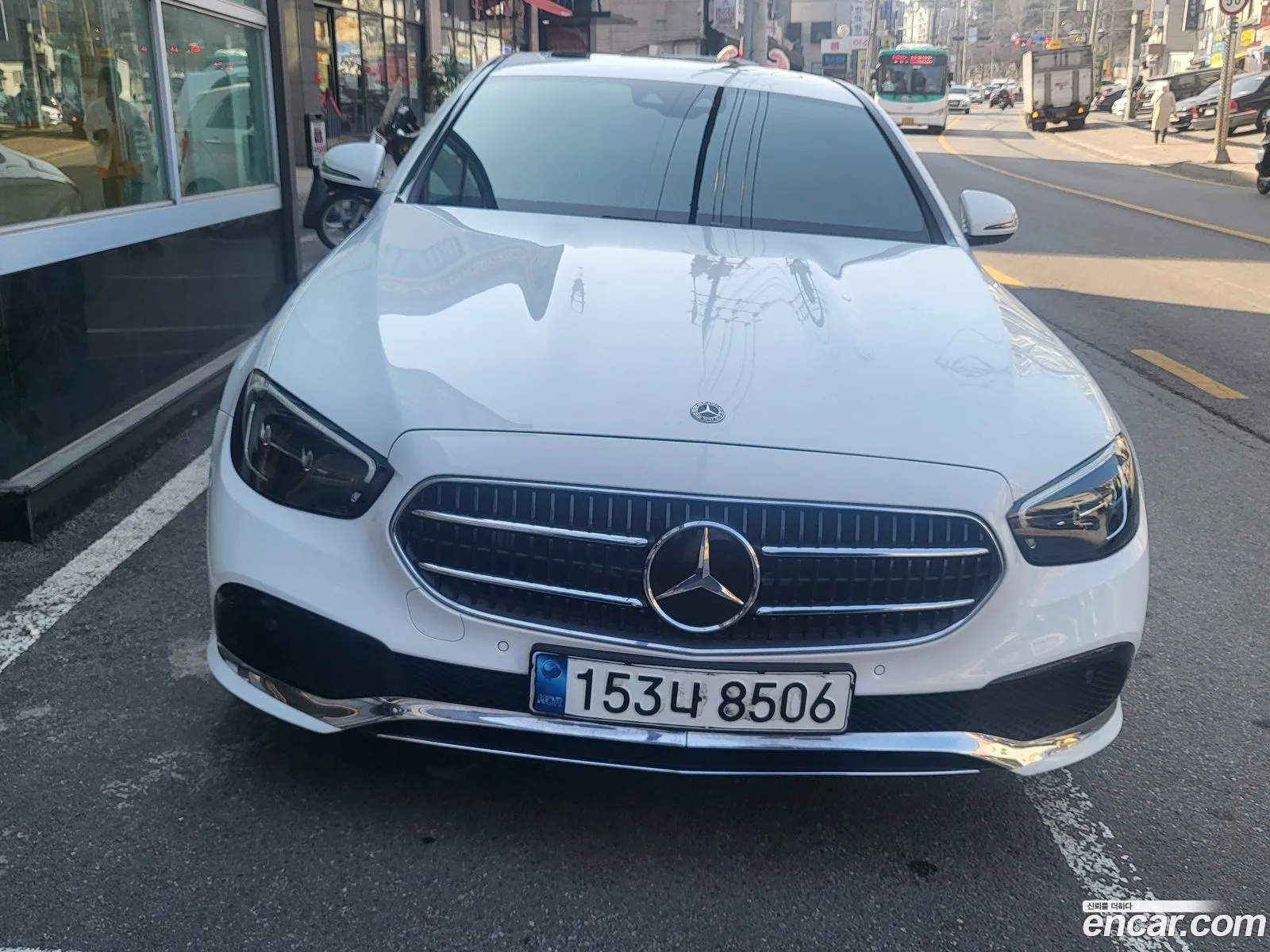 E-Class W213 E250 Avant-Garde - фотография 12049657