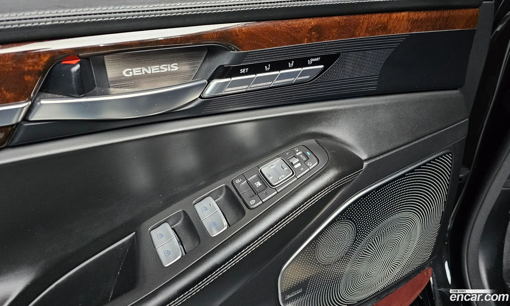 Eq900 50 Gdi Awd Prestige - фотография 12490312