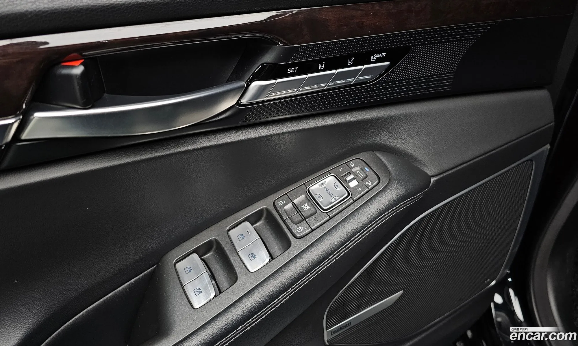 Eq900 33 T-Gdi Awd Luxury - фотография 12490300