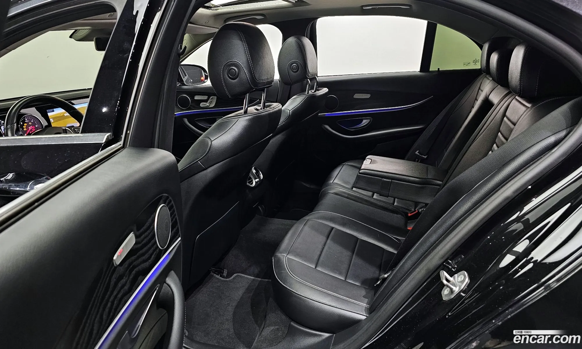 E-Class W213 E220D Avant-Garde - фотография 127914