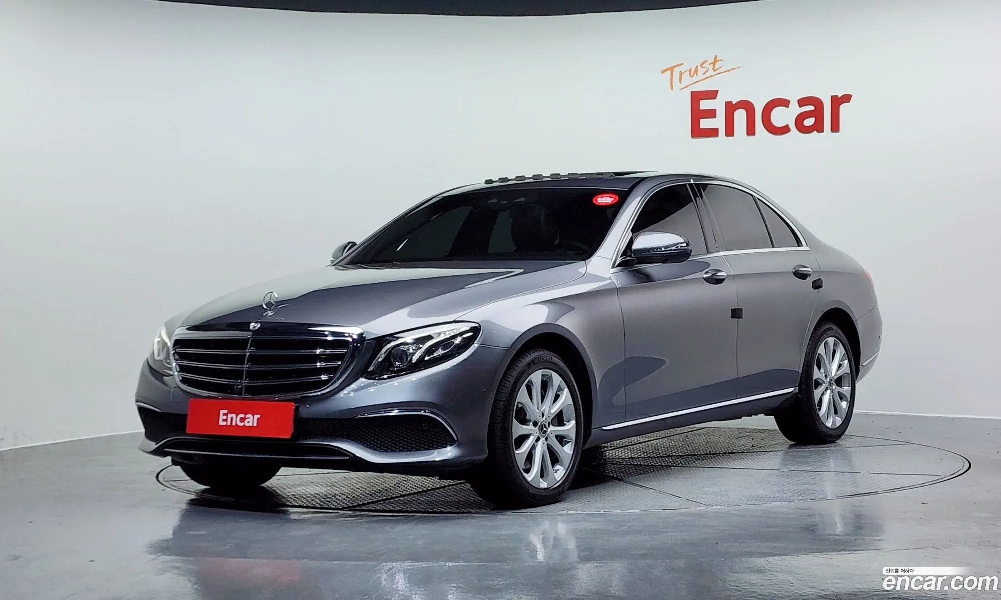 E-Class W213 E300 4Matic Exclusive - фотография 125163