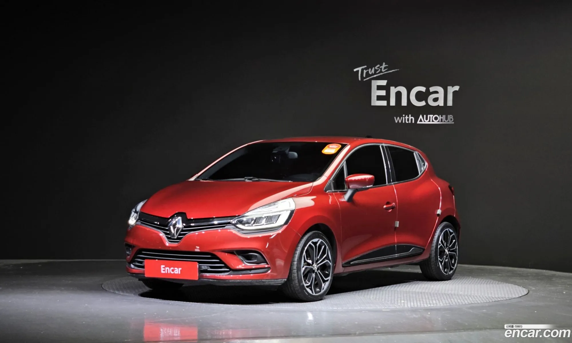 Clio Intense - фотография 952009