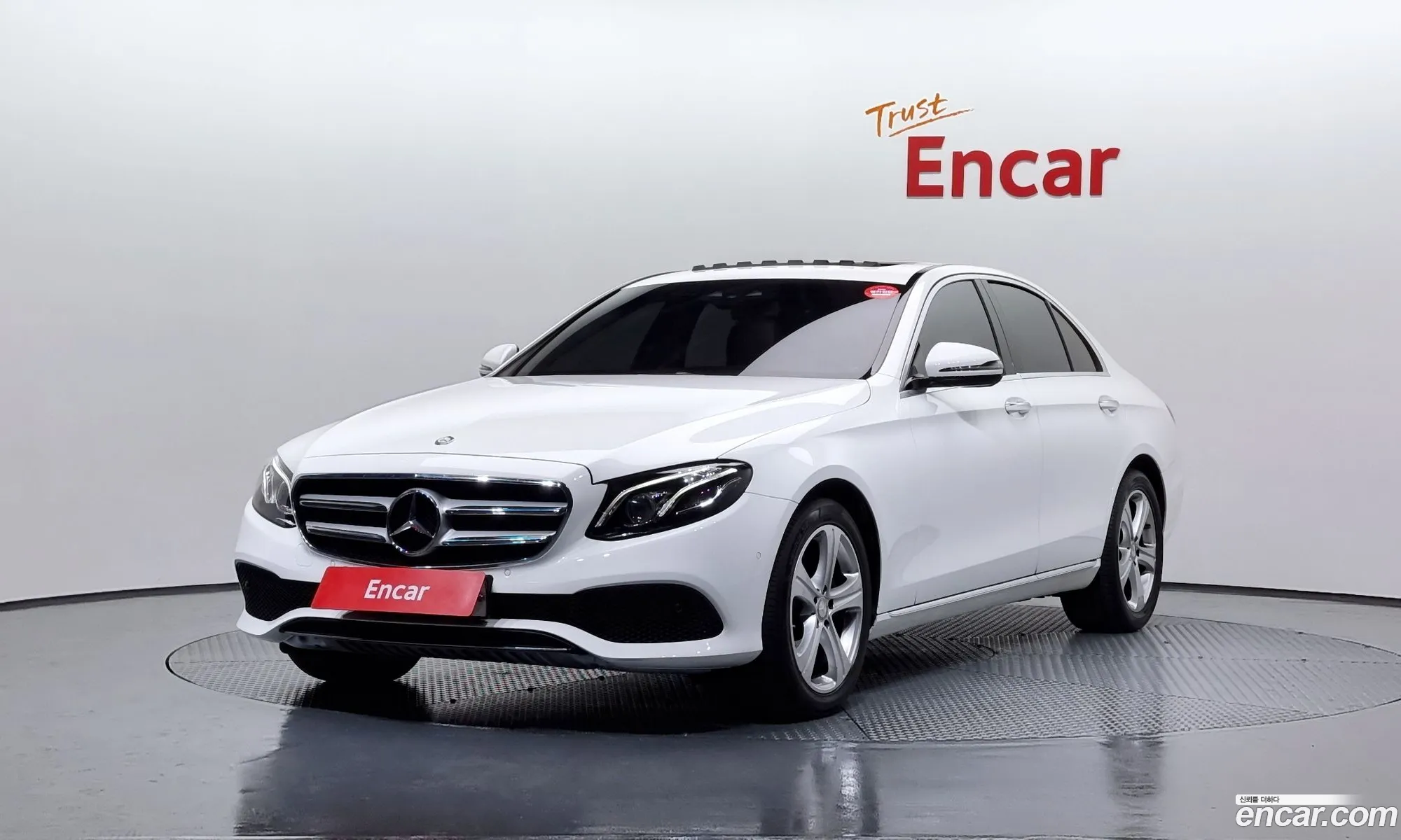 E-Class W213E220D Avantgarde - фотография 17448910