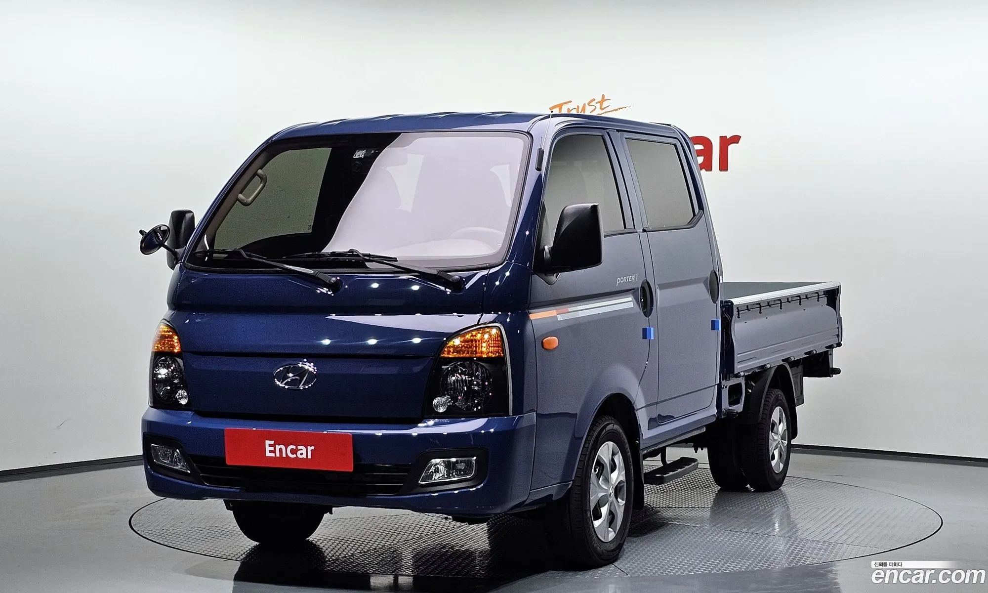 Porter Ii Cargo Cargo Truck 1 Ton Double Cap Crdi - фотография 11571080
