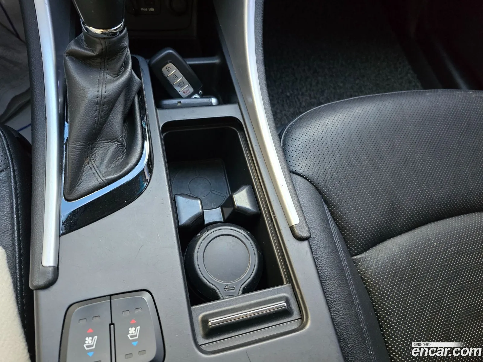 Sonata Hybrid 20 Premium - фотография 15590098
