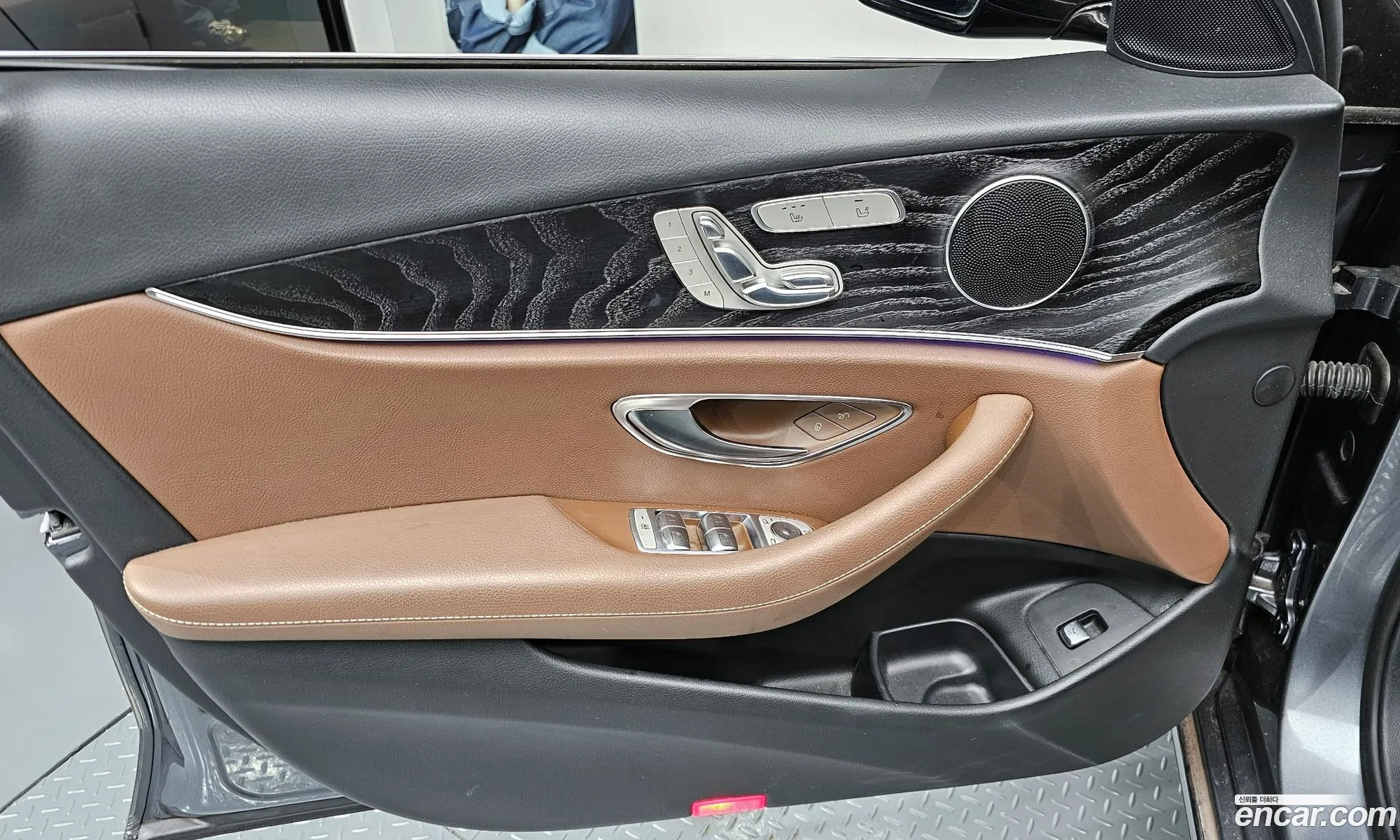 E-Class W213 E200 Avant-Garde - фотография 83256