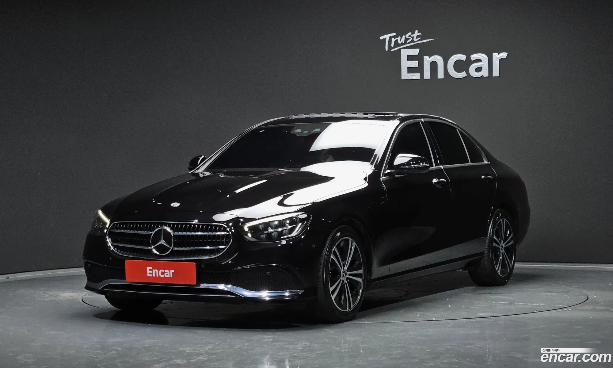 E-Class W213 E250 Avant-Garde - фотография 15035064