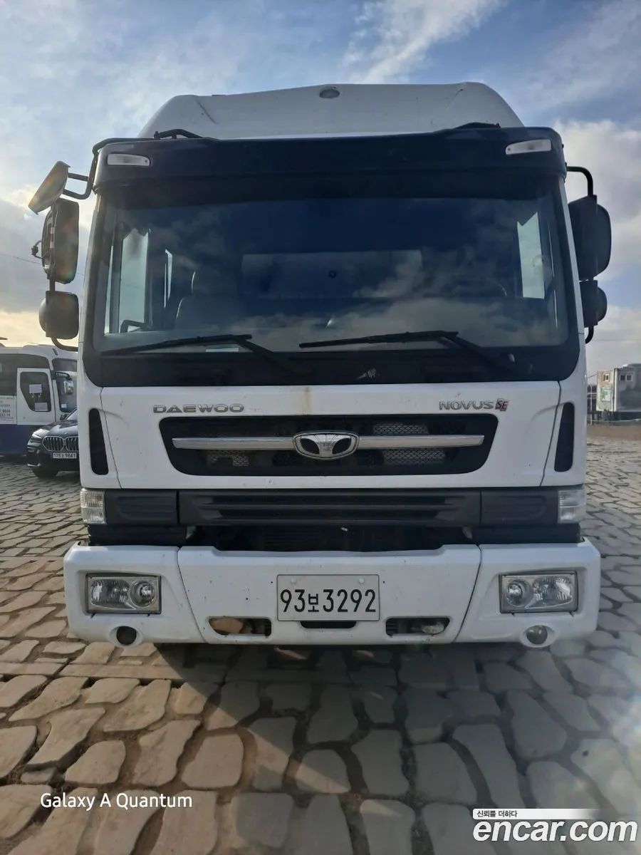 Nobus Medium Truck Cargo Cargo Truck 45 Ton Royale - фотография 3333989