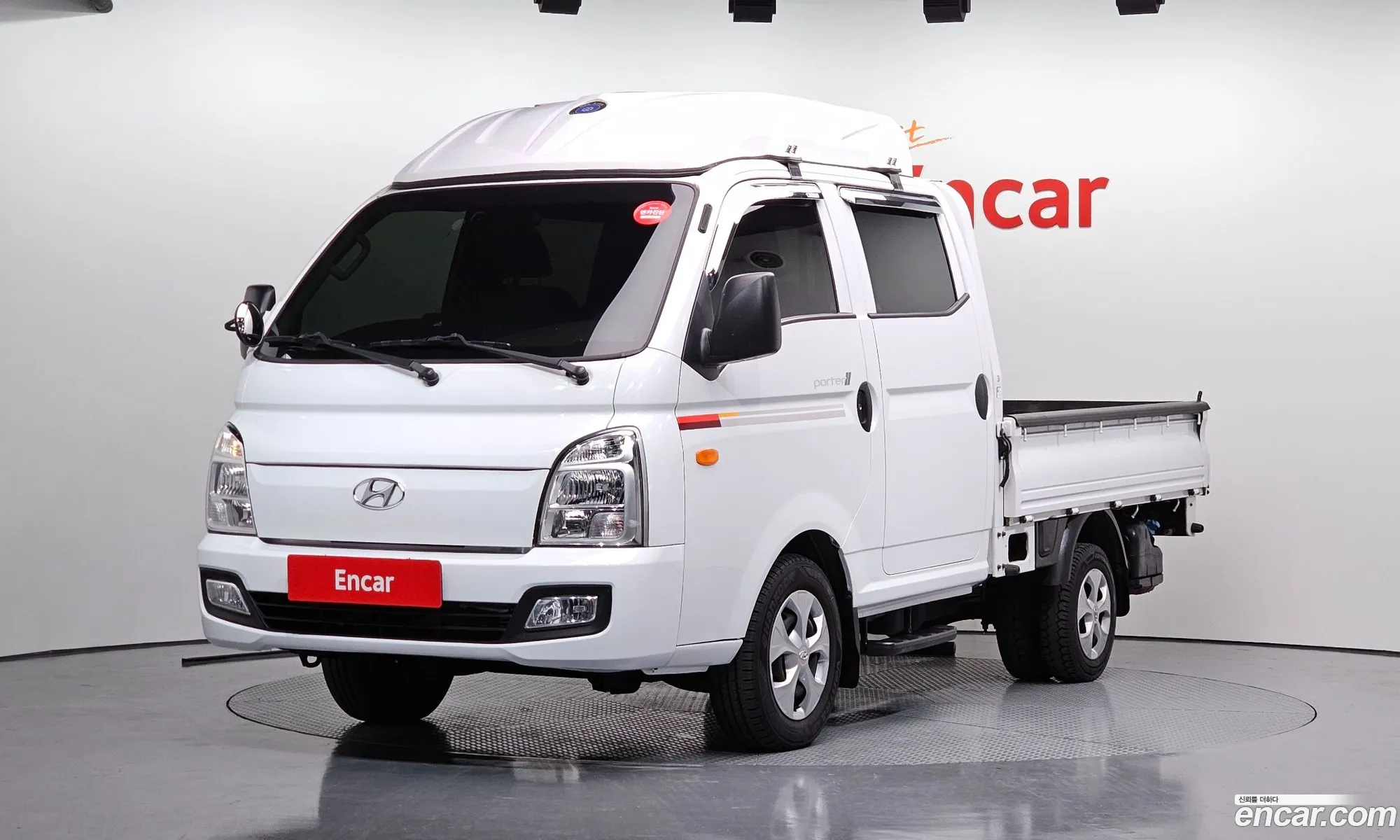 Porter Ii Cargo Cargo Truck 1 Ton Double Cap Crdi - фотография 12904146
