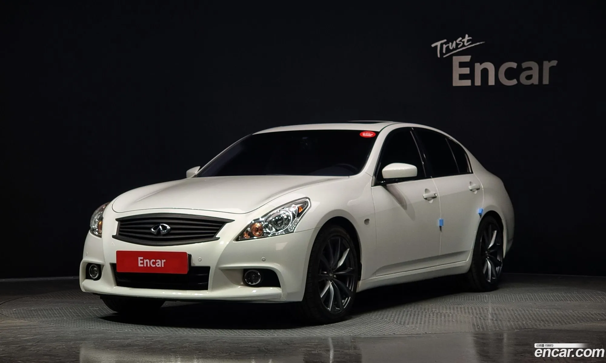 G25 Sedan Smart V36 - фотография 3553068